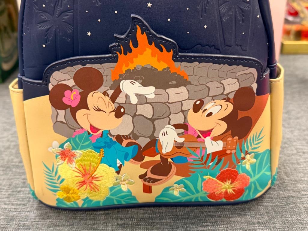 NEW DISNEY AULANI RESORT AND SPA MICKEY AND MINNIE FIREPIT LOUNGEFLY MINI BACKPACK - 4