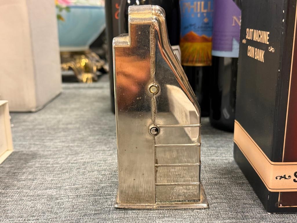 VINTAGE RENO PLASTIC JACK POT COIN BANK AND NOVELTY SLOT MACHINE COIN BANK WITH ORIGINAL BOX - 6