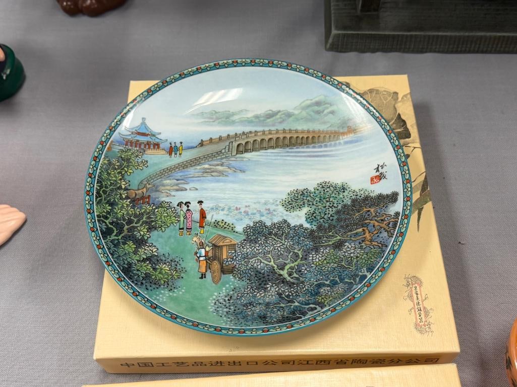 SCENES FROM THE SUMMER PALACE SERIES BY MASTER ARTISAN ZHANG SONG MAO LIMITED EDITION PLATES - 10