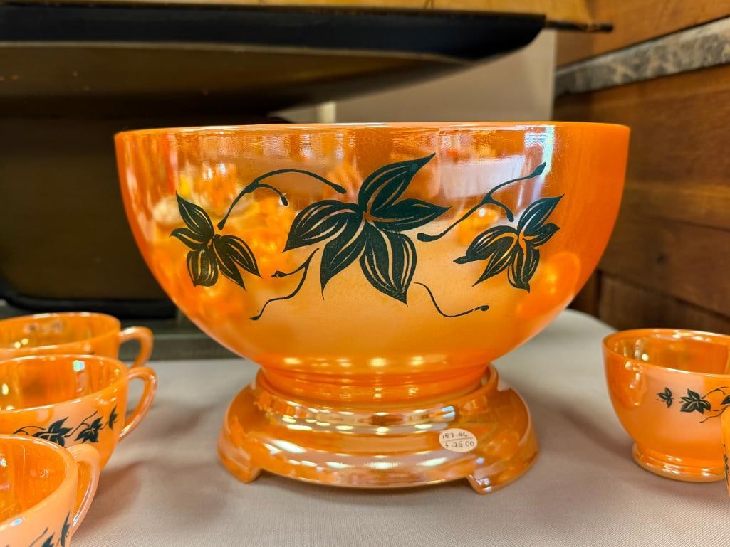 VINTAGE ANCHOR HOCKING / FIRE-KING PEACH LUSTRE IVY PUNCHBOWL AND MUGS - 11