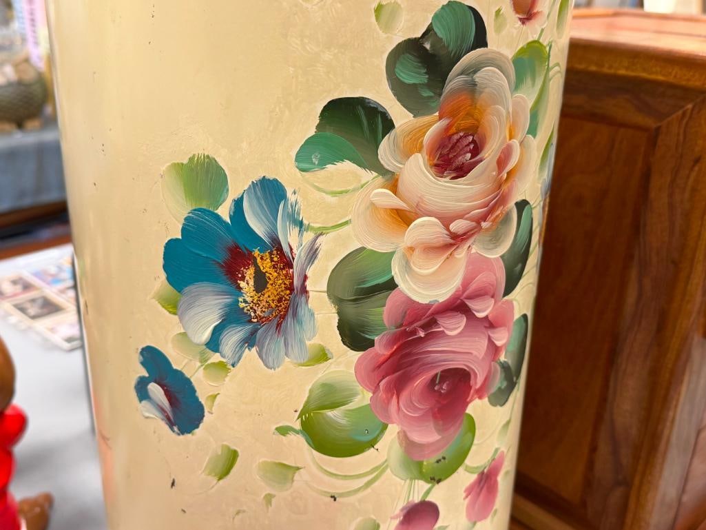 MID-CENTURY DEC-ART TOLE PAINTED METAL HAMPER WITH FLORAL DESIGN AND PIERCED RIM AND BASE - 10
