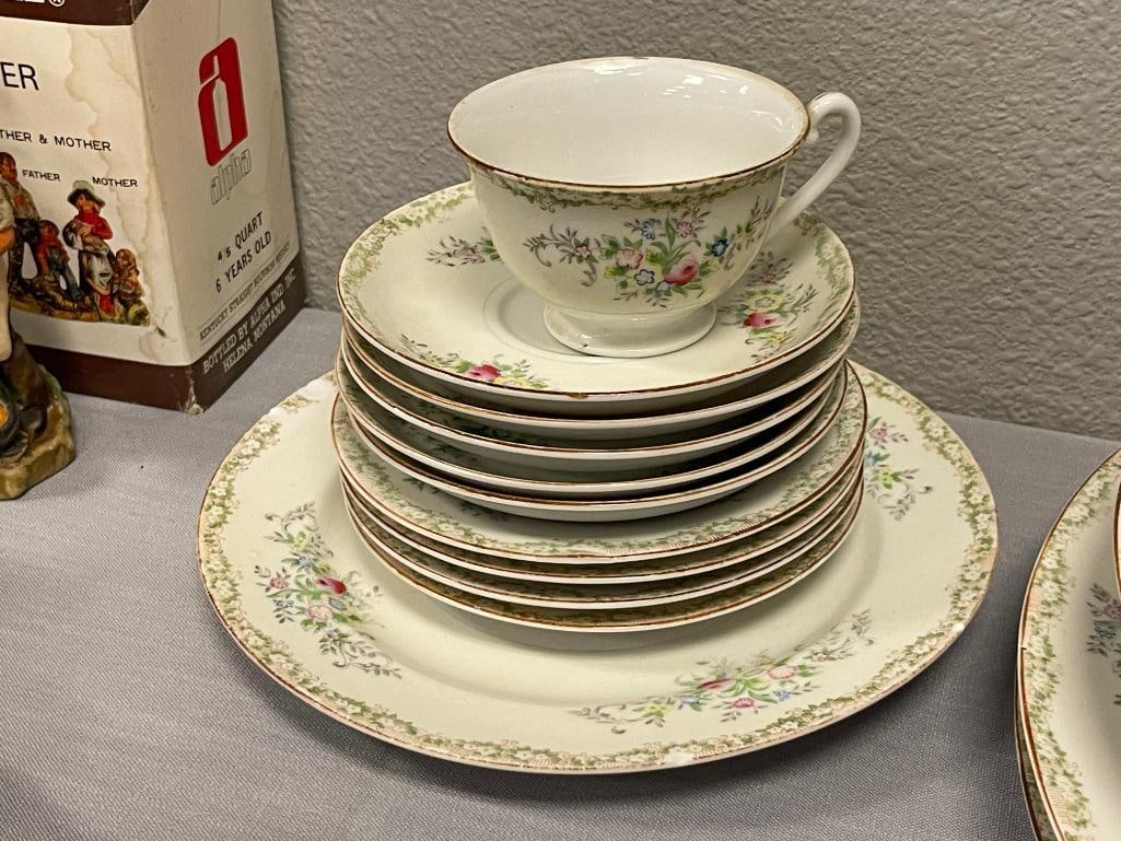 VINTAGE NATIONAL CHINA FLORAL PATTERN CHINA MADE IN JAPAN - 2