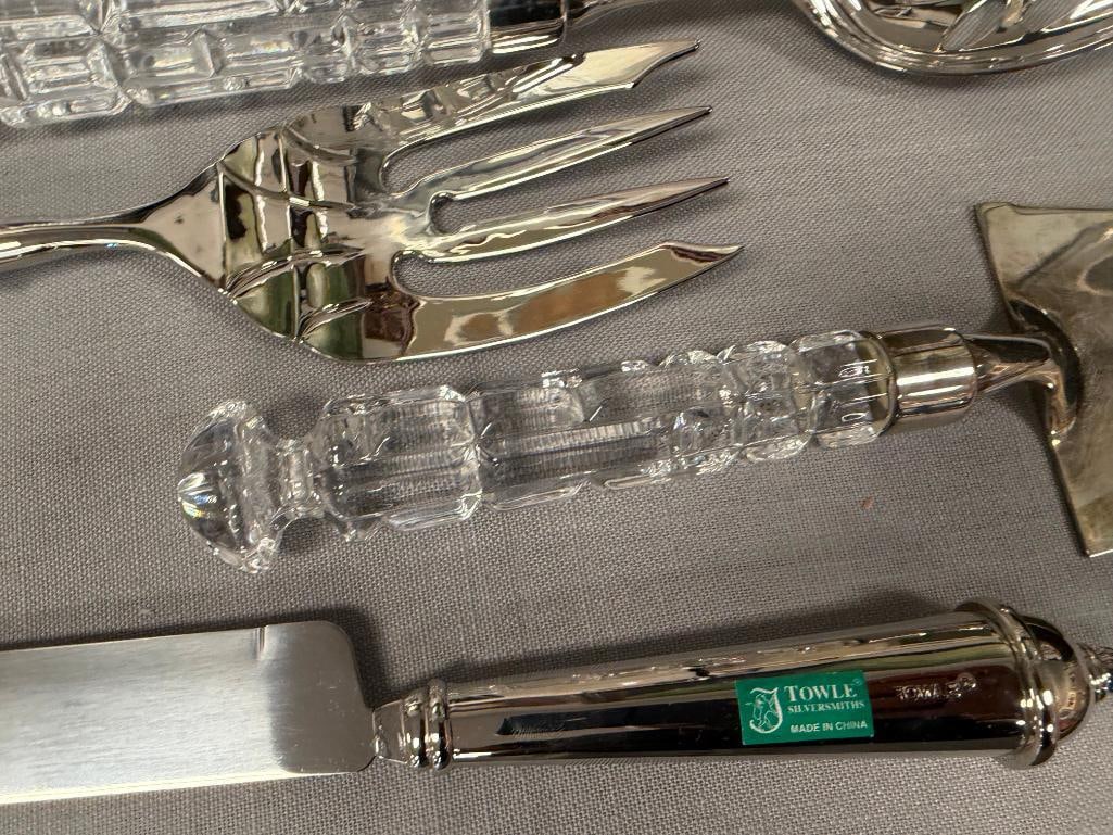 SHANNON CRYSTAL BY GODINGER 5-PIECE CATRINA SERVING SET AND TOWLE SILVER PLATE SERVING SET - 8