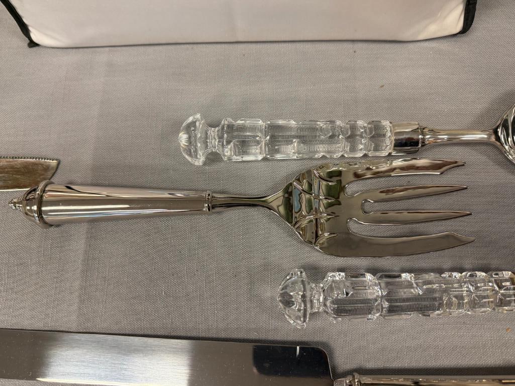 SHANNON CRYSTAL BY GODINGER 5-PIECE CATRINA SERVING SET AND TOWLE SILVER PLATE SERVING SET - 9