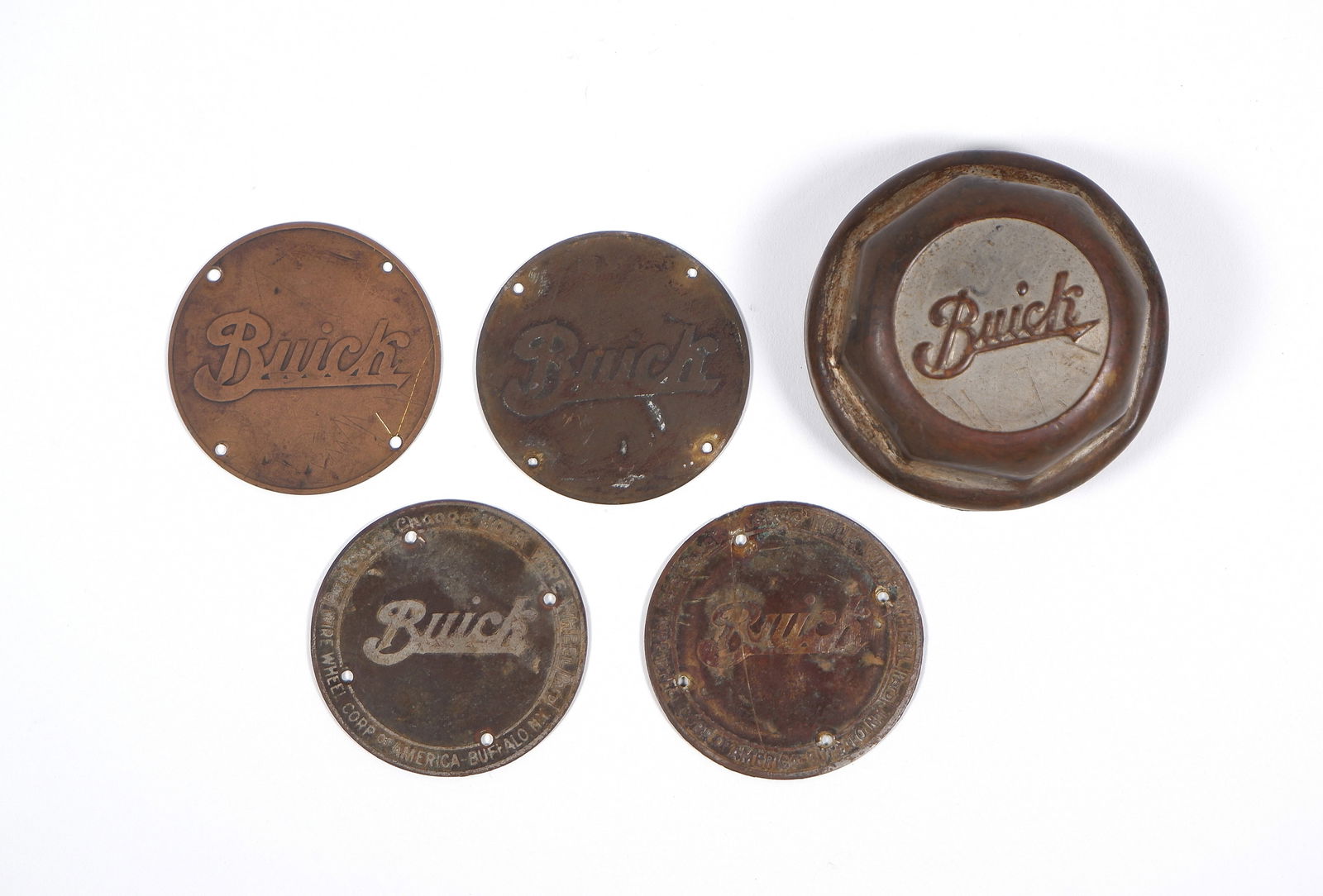 BUICK: A collection of Buick items. 'Buick' Hubcap Cover & 'Buick' axle cover (1 of 3)