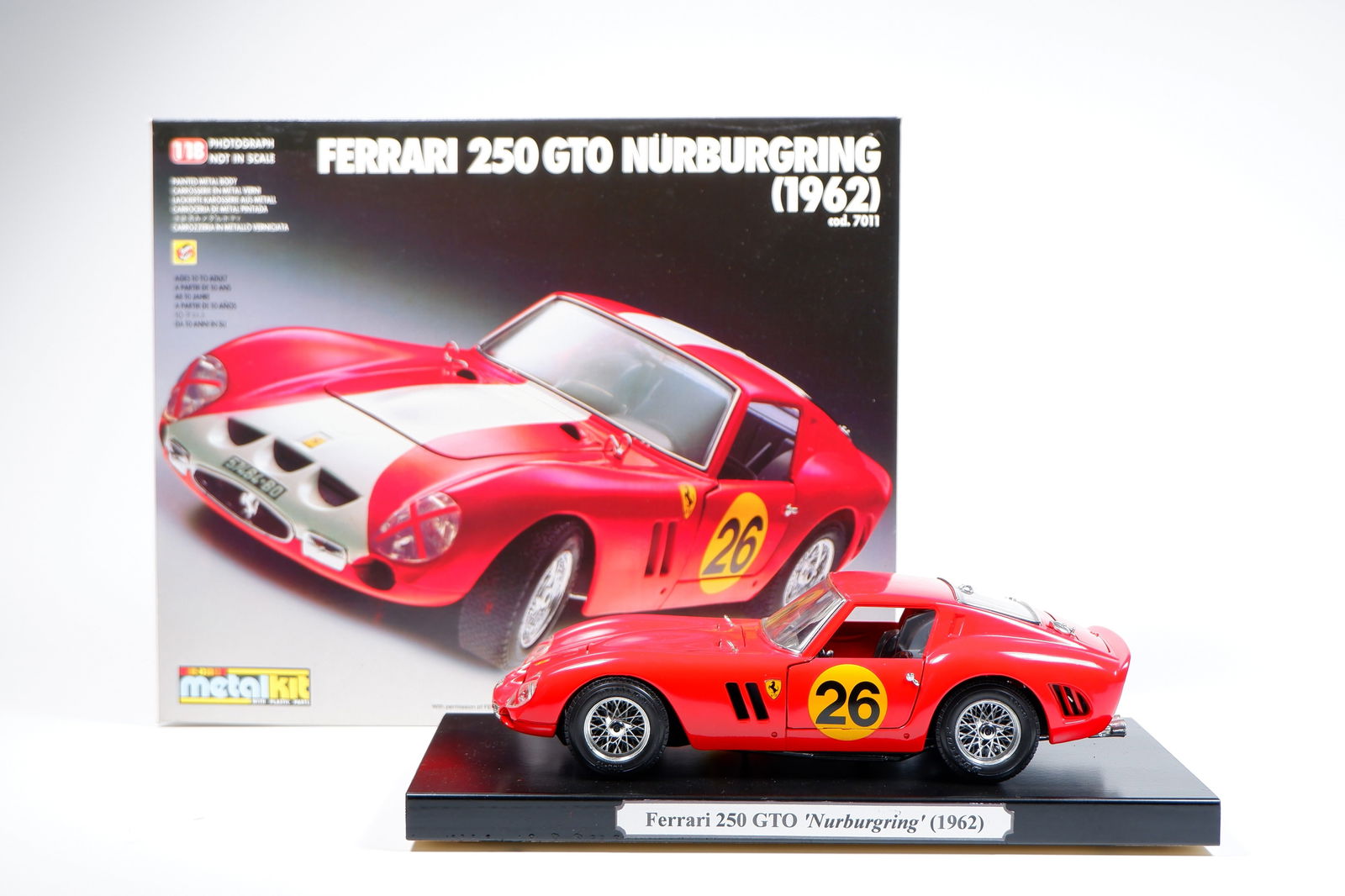 モノグラム　Ferrari 275P 1/24スケールモデルキット 31a202bab044253cc8b7f848f01e16