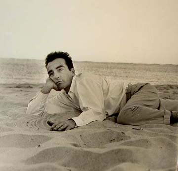 089: RICHARD AVEDON (AMERICA, 1923 - 2004): Artist: RICHARD AVEDON (AMERICA, 1923 - 2004) Title: Montgomery Cliff Medium/Date: Silver print, 1965 Size: 17 x 15 inches 43.18 x 38.1 cm Signed: Authentication from Richard Avedon Provenance