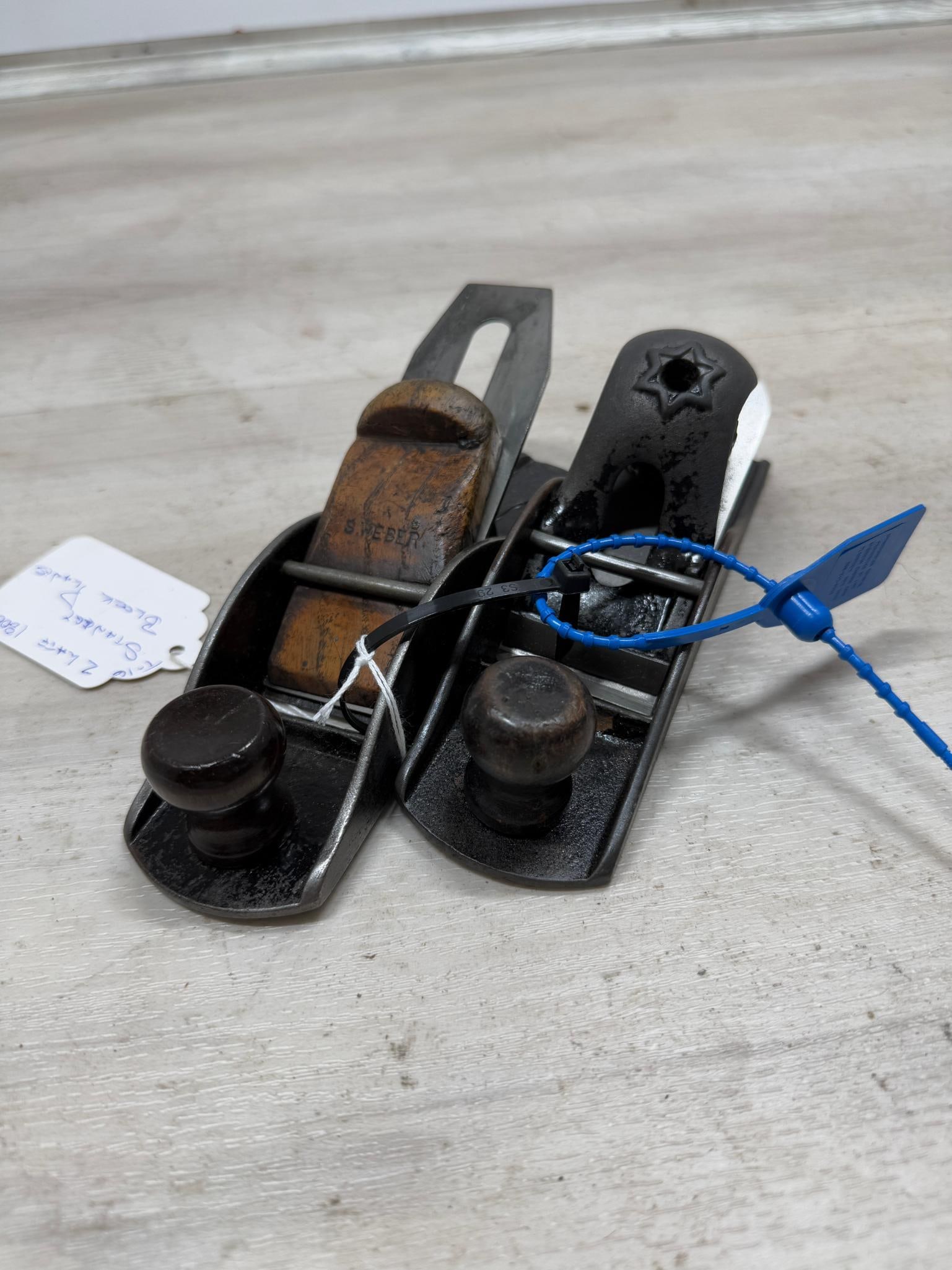 2 LATE 1800's STANLEY BLOCK PLANES (1 of 5)