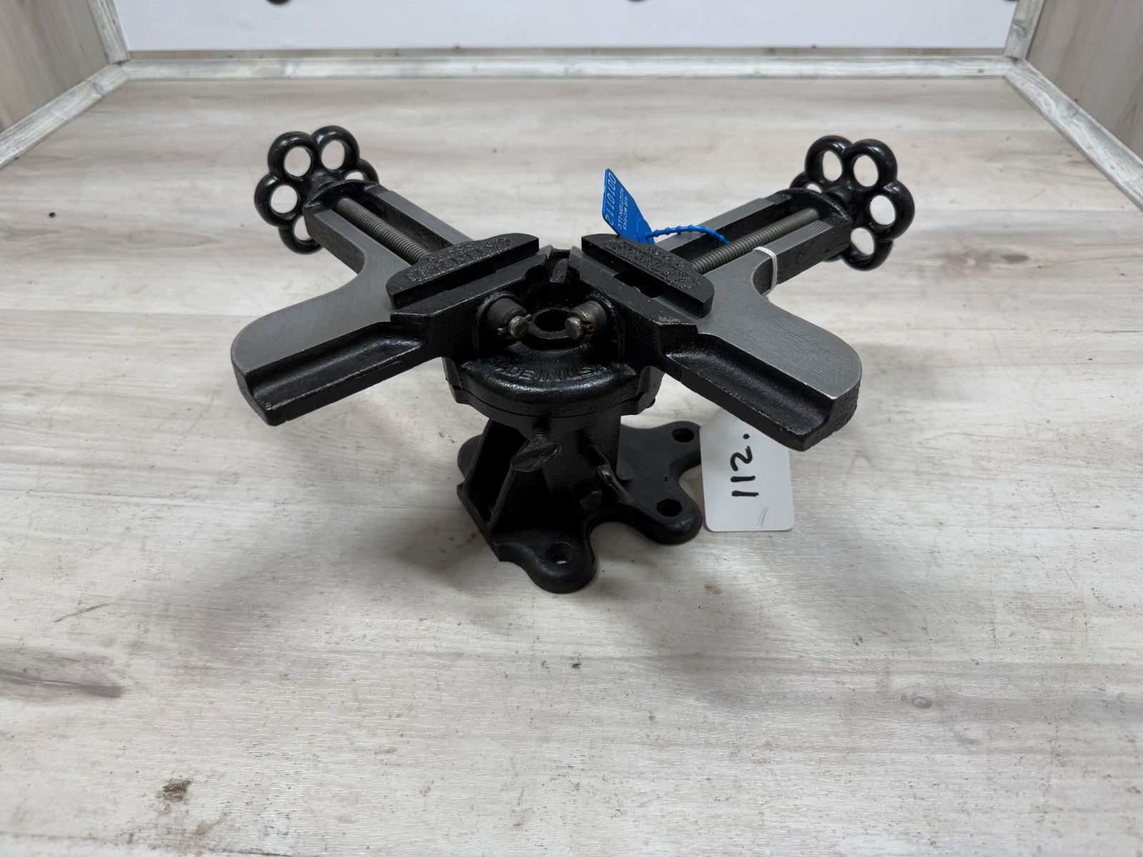 STANLEY No. 400 MITRE VISE (1 of 4)