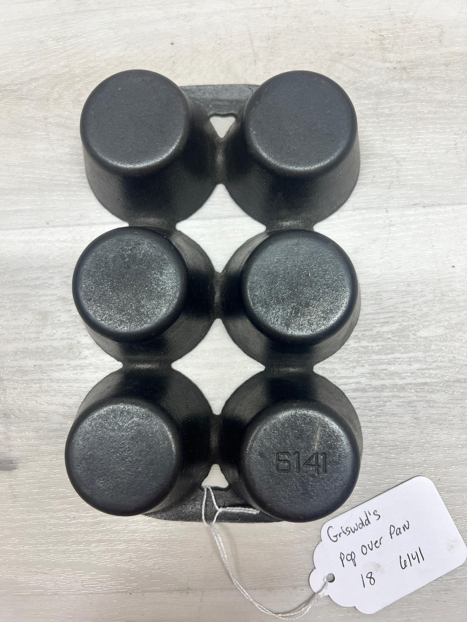 Griswold 6141 6 Cup Pop Over Pan (1 of 3)