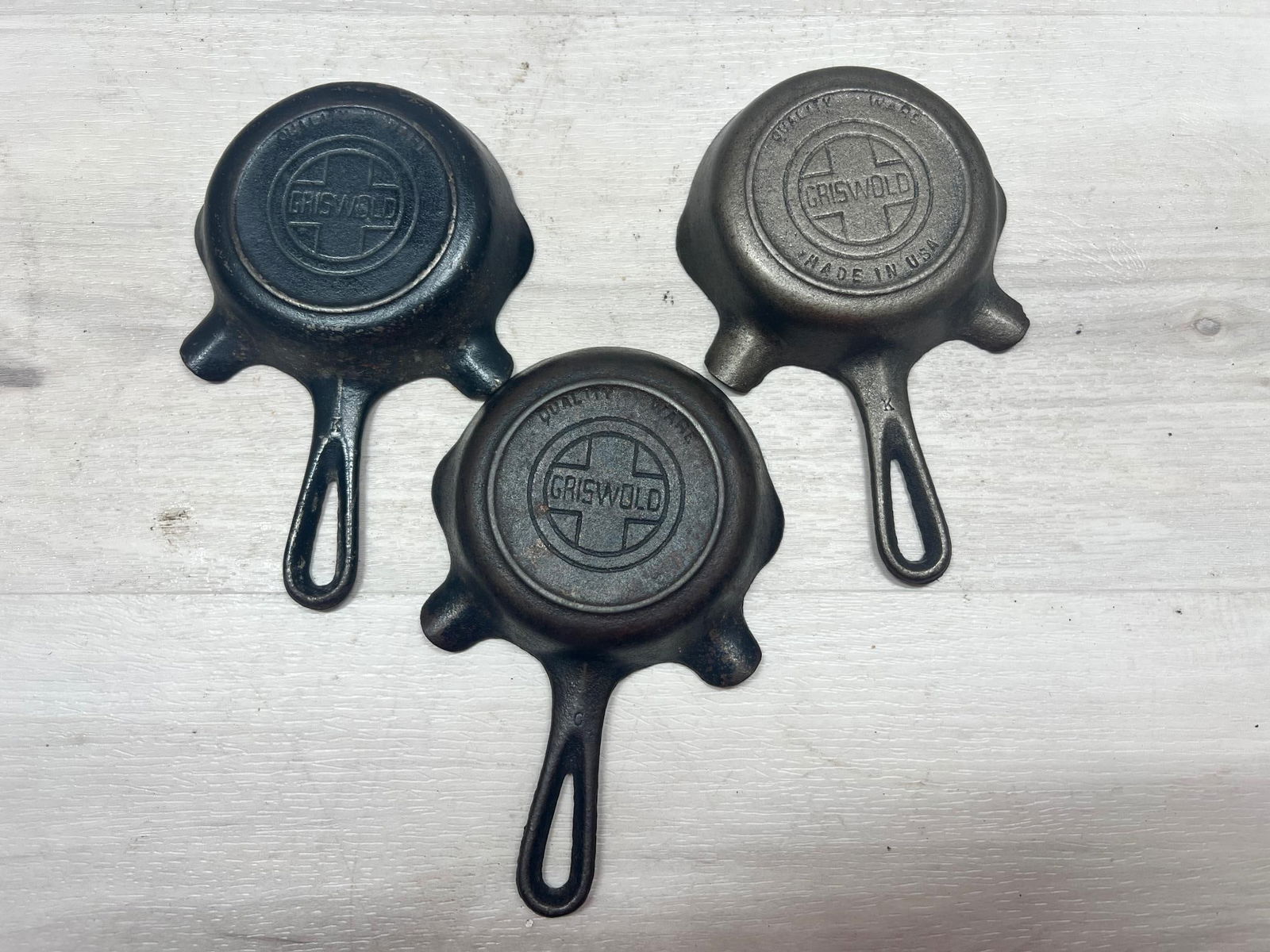 3- Griswold Cast Iron Ashtrays (1 of 2)