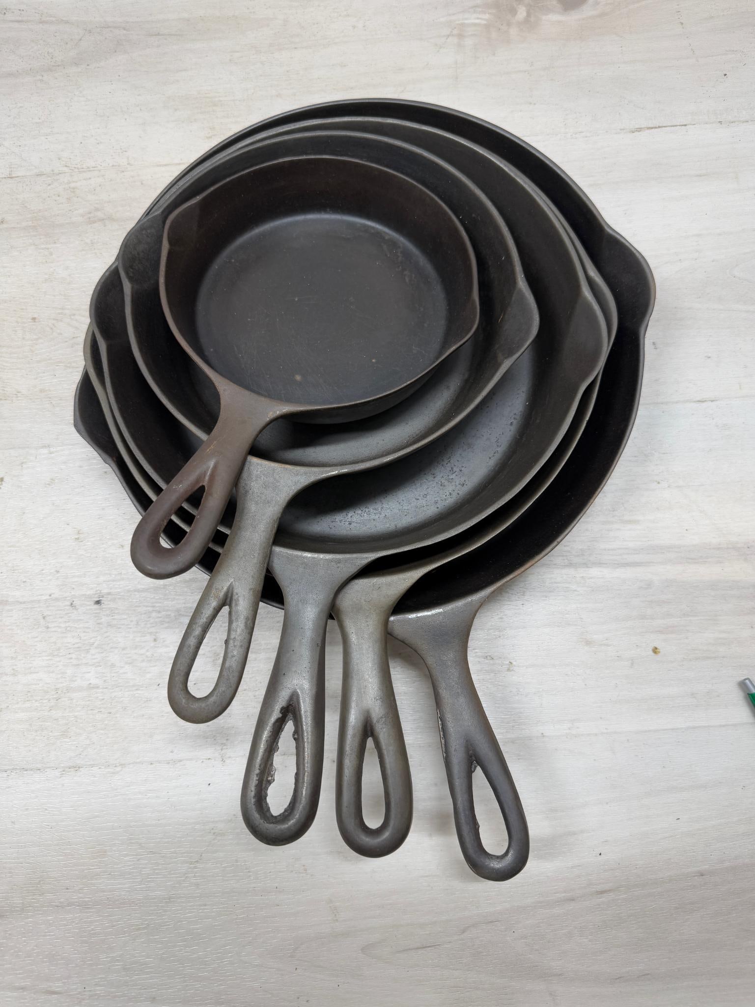 Wapak Skillet Set, nos. 3, 5, 7, 8, & 9. All have Heat ring except no. 3, 9 has slight wobble (1 of 11)