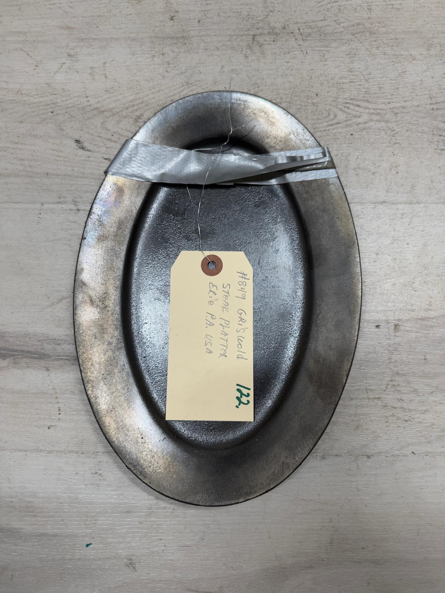 #849 Griswold Steak Platter (1 of 2)