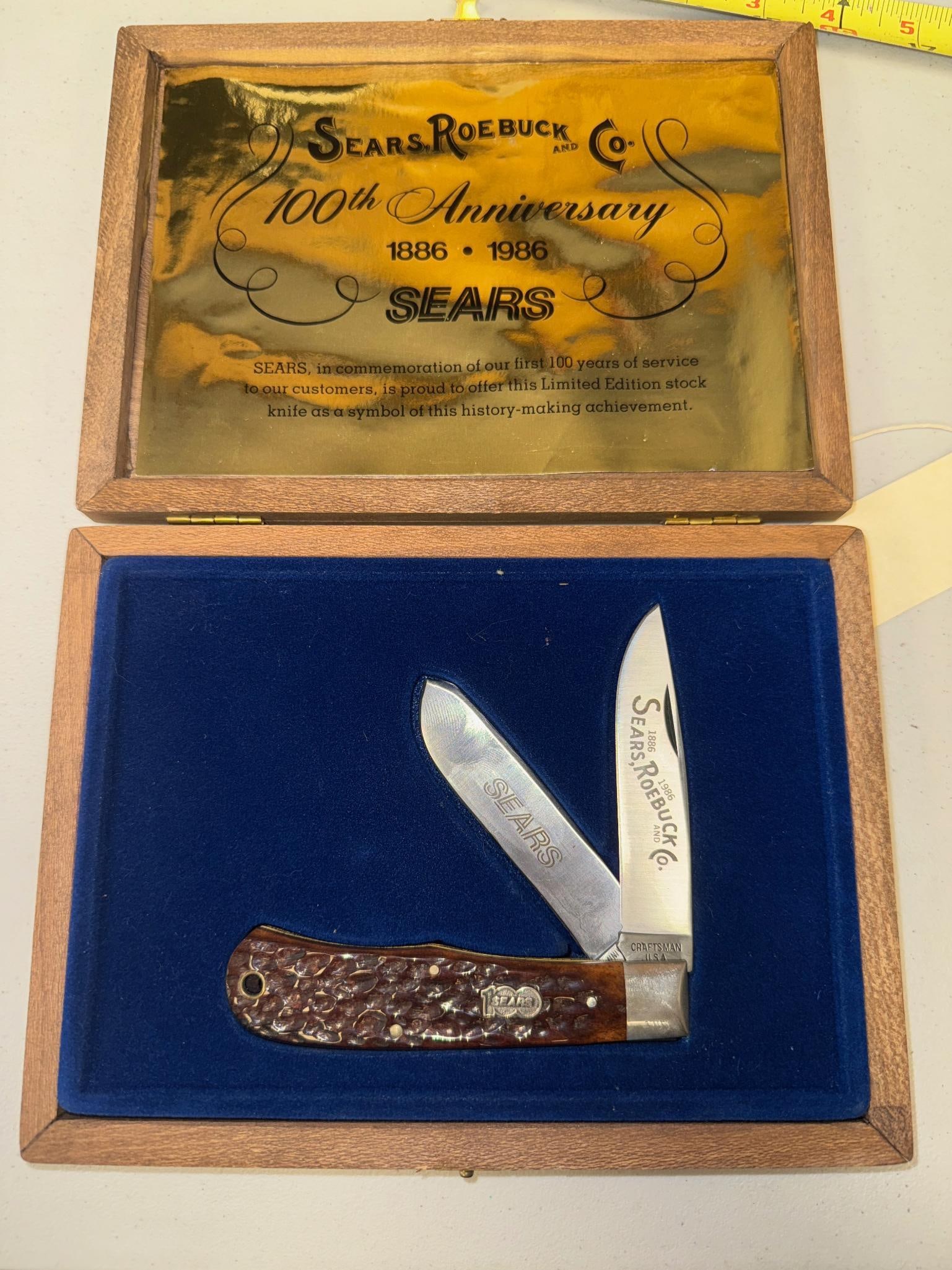 Craftsman Sears Roebuck and Co Commemorative knife in display case (1 of 2)