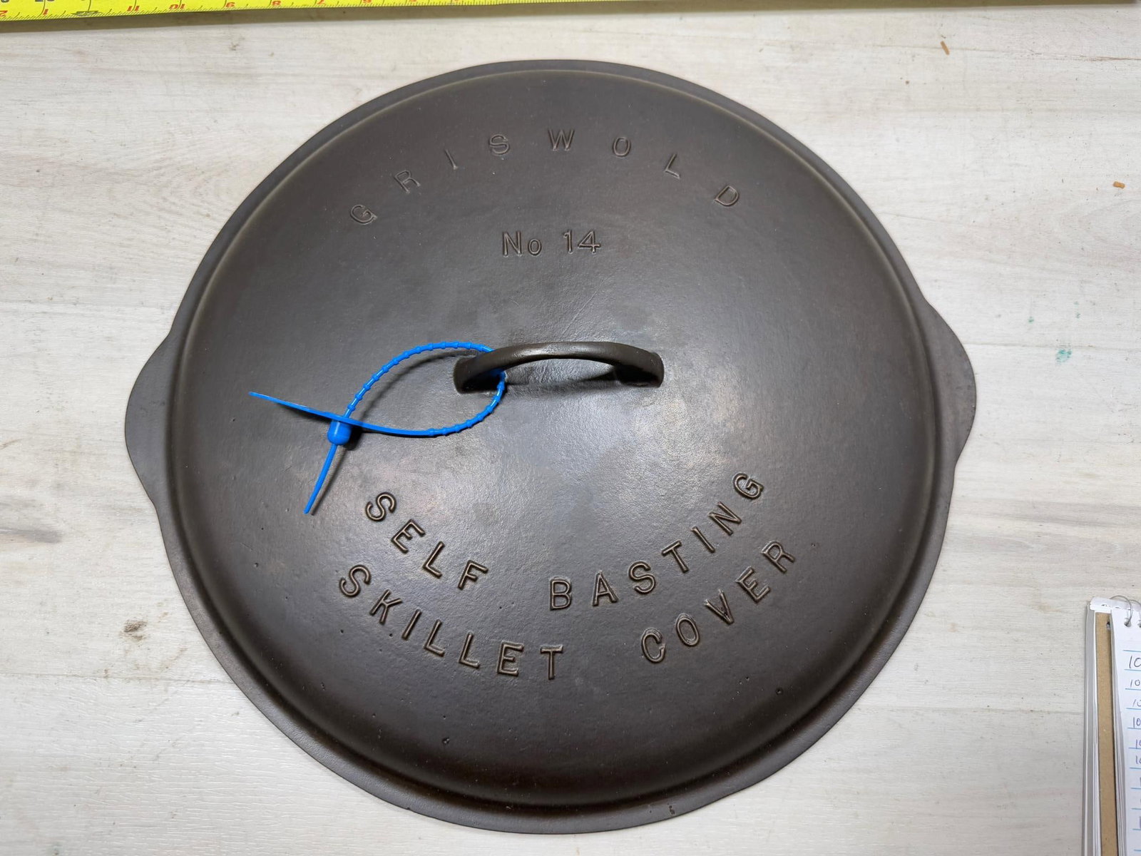 Griswold No. 14 Large Block Logo Cast Iron Self Basting Skillet Cover (1 of 3)