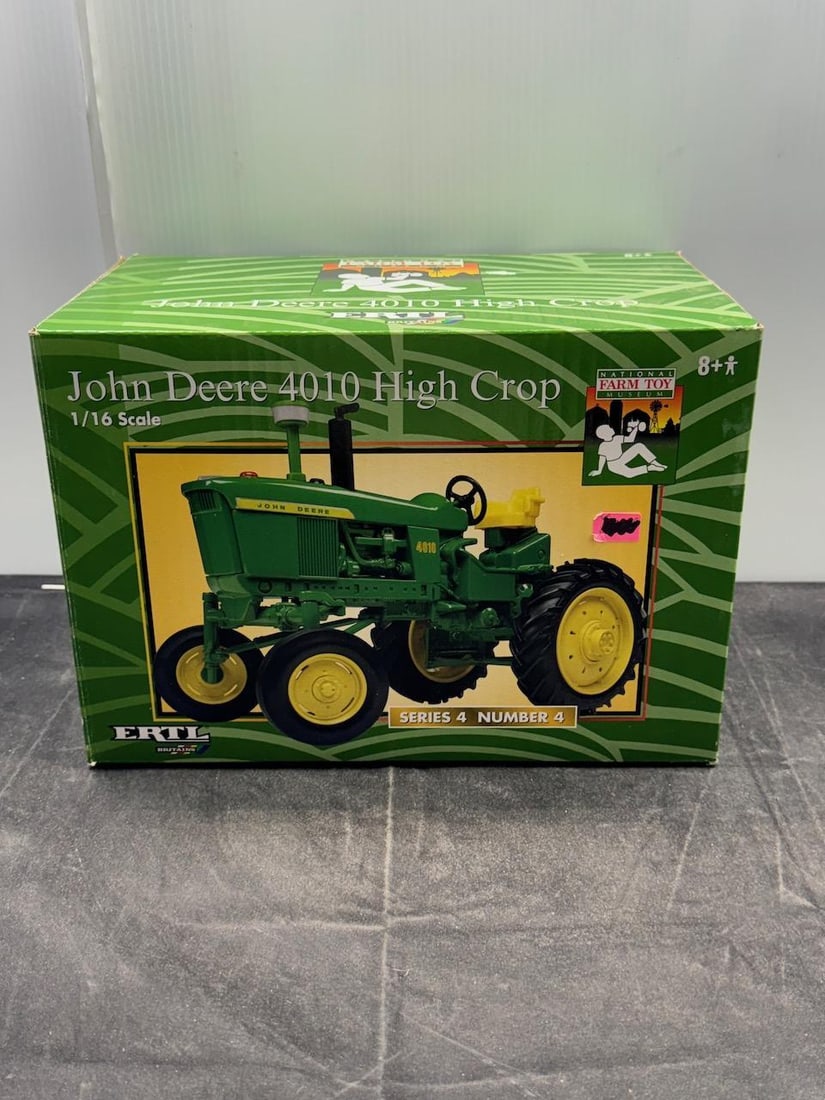 1:16 scale John Deere 4020 Hi Crop Series 4 #4 N.I.B: Load-out Pick up for all online purchases for Antiques & collectibles is Monday, Tuesday, Wednesday, February 17th, 18th, 19th At our warehouse location. We do offer shipping on all items shippabl