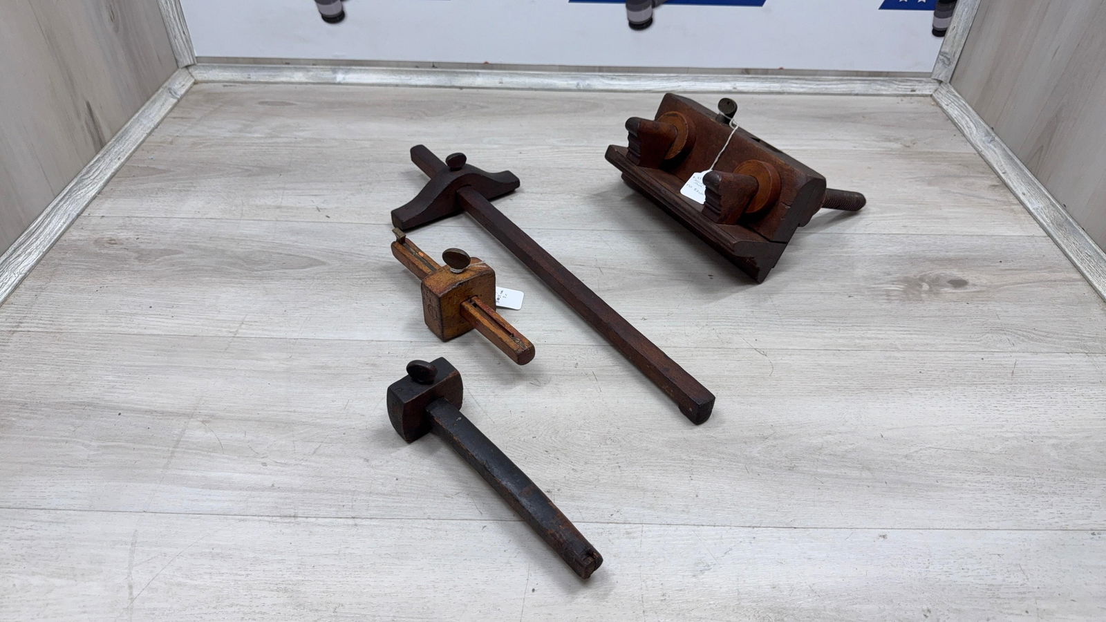 WOOD MOULDING PLANE AND WOOD GUIDES. SOME MARKED (1 of 8)