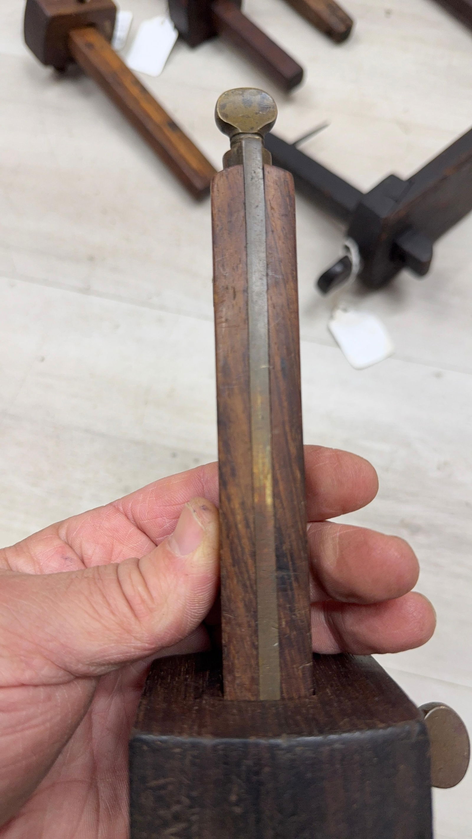 ASSORTED WOOD GUIDES - 4