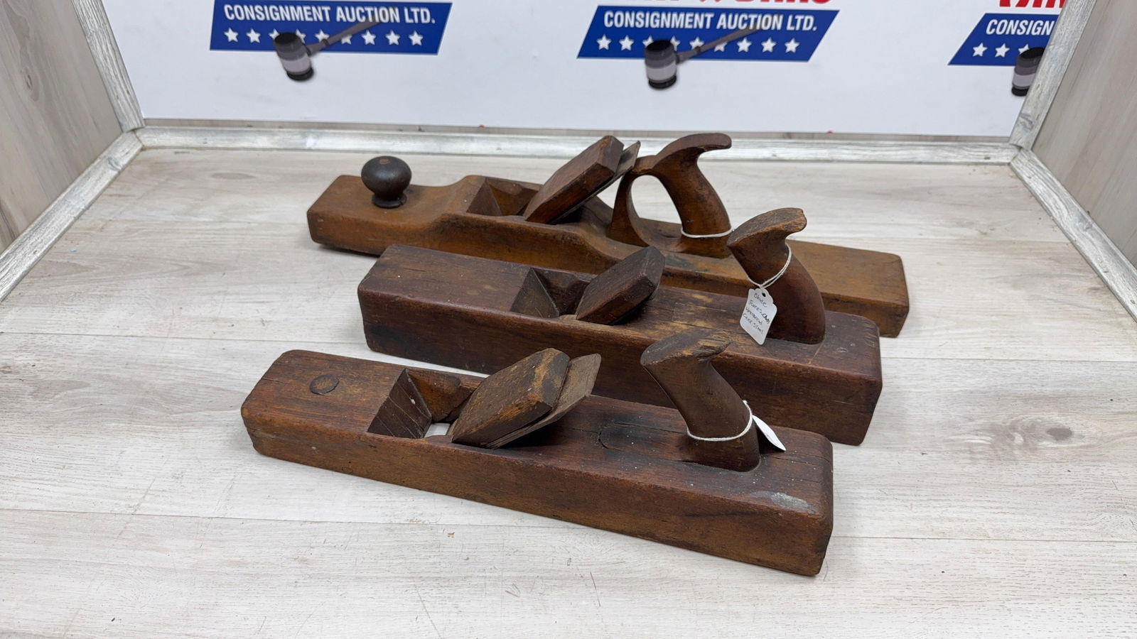 ASSORTED WOOD PLANES (1 of 7)