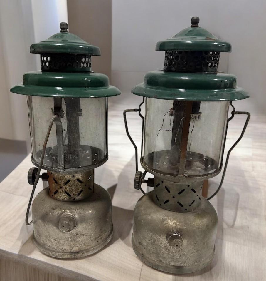 2-Vintage Coleman 220D Lanterns (1 of 7)