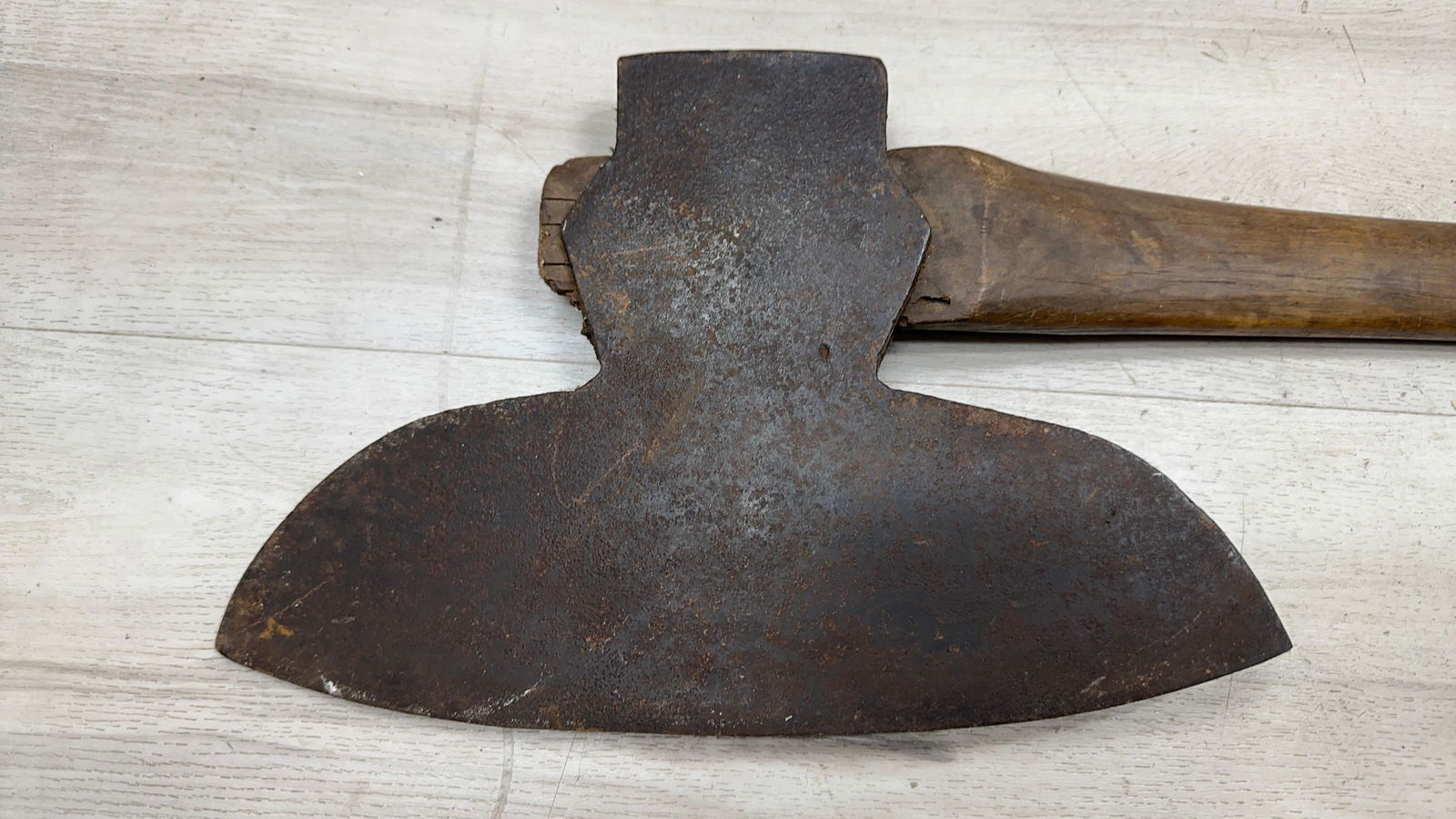 EARLY LONG HANDLED HEWING BROAD AXE - 4