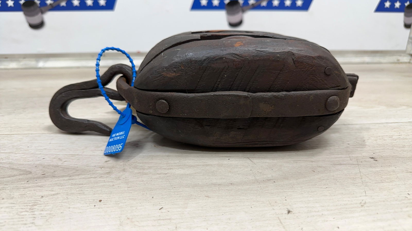 PRIMITIVE HAND HEWN PULLEY - 3