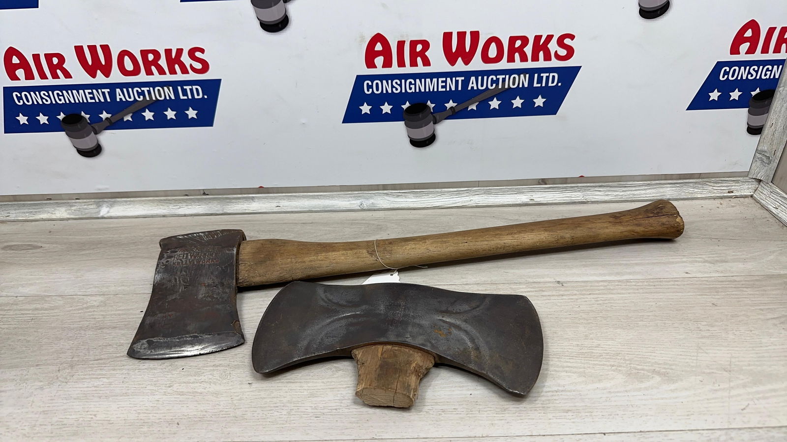 RED WARRIOR KELLY'S WORKS AXE AND TRU TEMPER KELLY DOUBLE BIT HEAD: Load-out Pick up for all online purchases for Antiques & collectibles is Monday, Tuesday, Wednesday, February 23rd, 24th, 25th At our shipper's location. We do offer shipping on all items