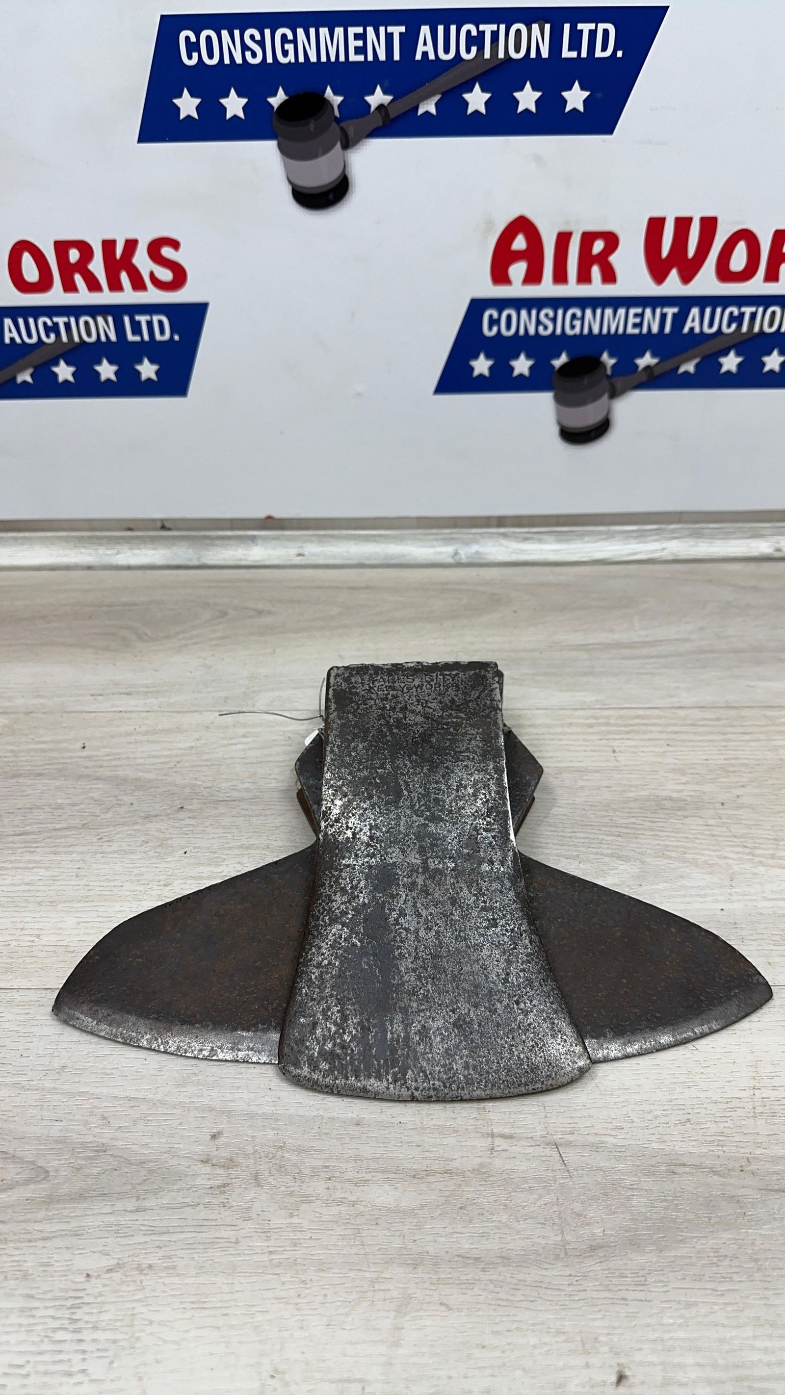 FALLS CITY KELLY WORKS AXE AND UNMARKED BROAD AXE (1 of 6)