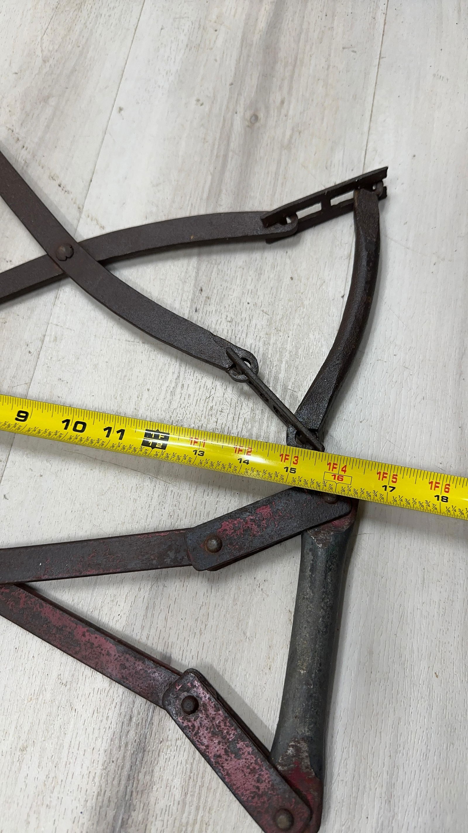 ASSORTED ICE TONGS AND HOOKS - 10