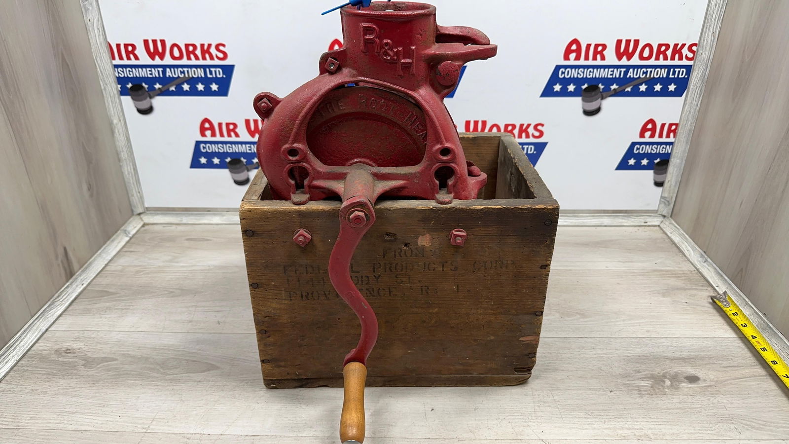 R&H BOX MOUNTED CORN SHELLER (1 of 10)