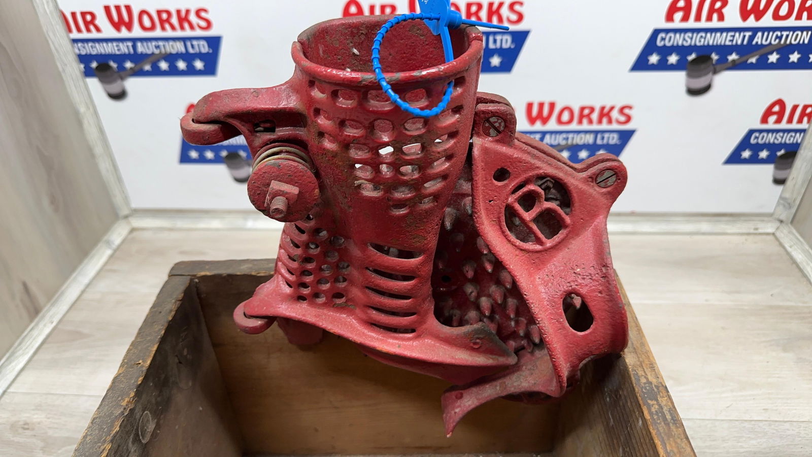 R&H BOX MOUNTED CORN SHELLER - 4