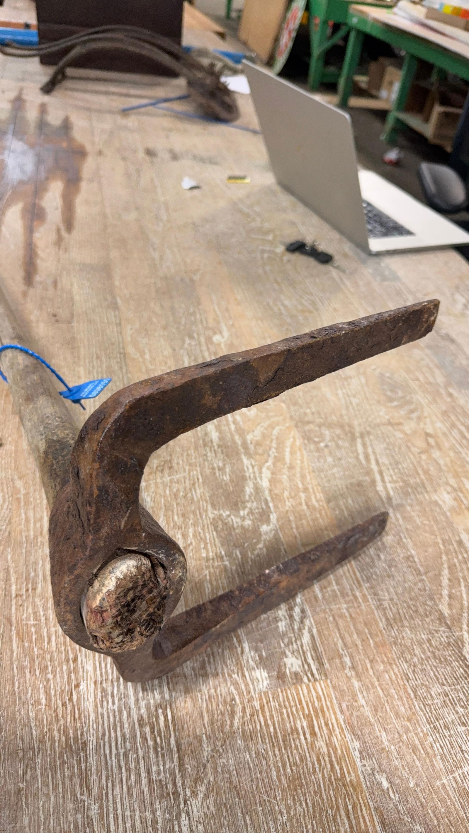 PRMITIVE DIGGING FORK - 3