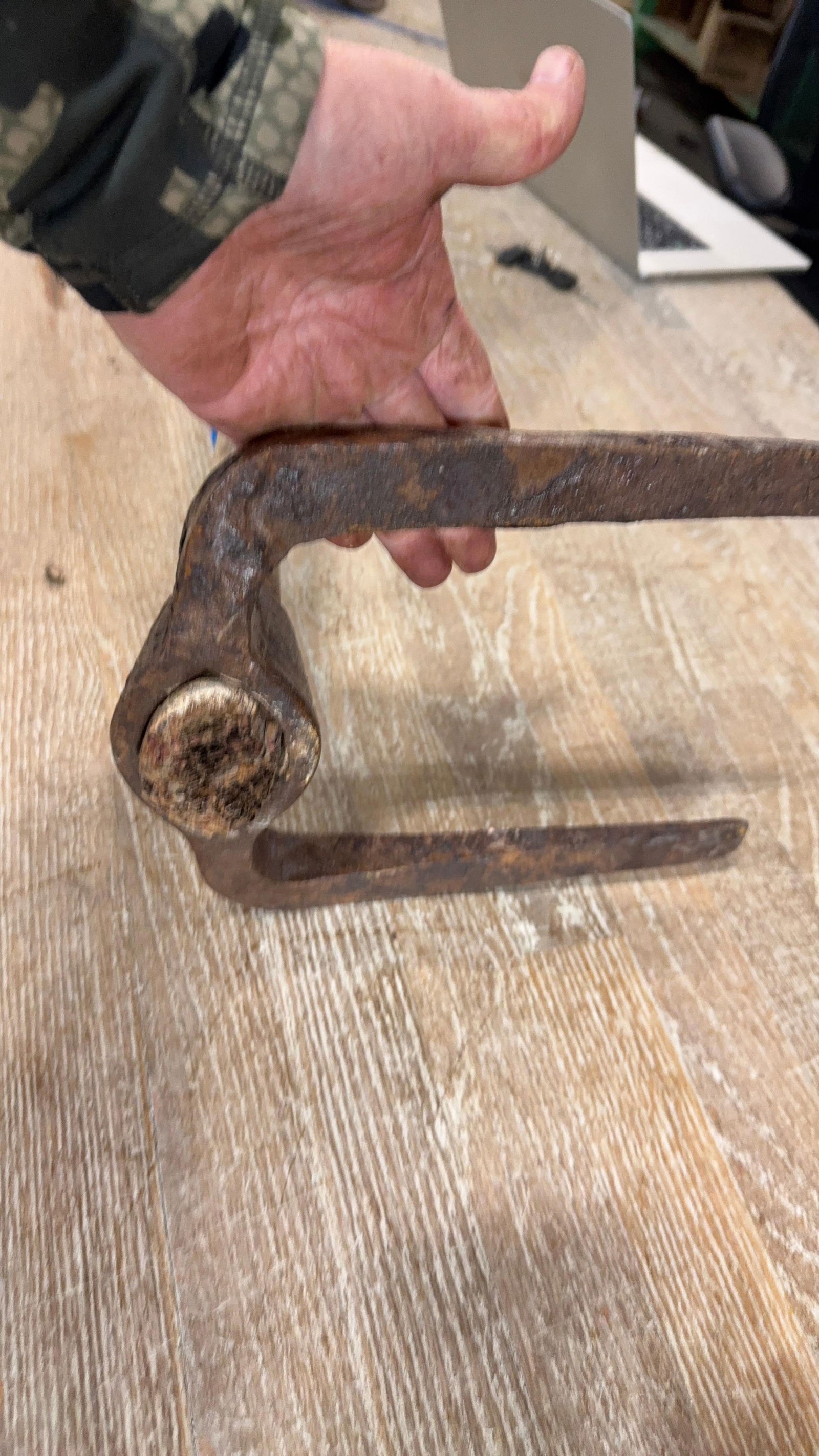 PRMITIVE DIGGING FORK - 4