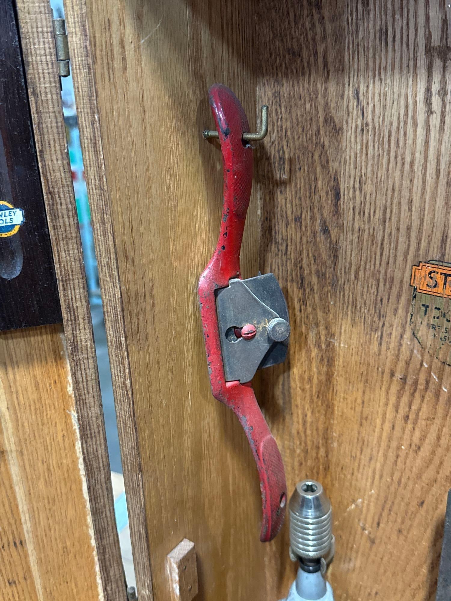 STANLEY DOVETAILED WORK BOX WITH TOOLS - 4