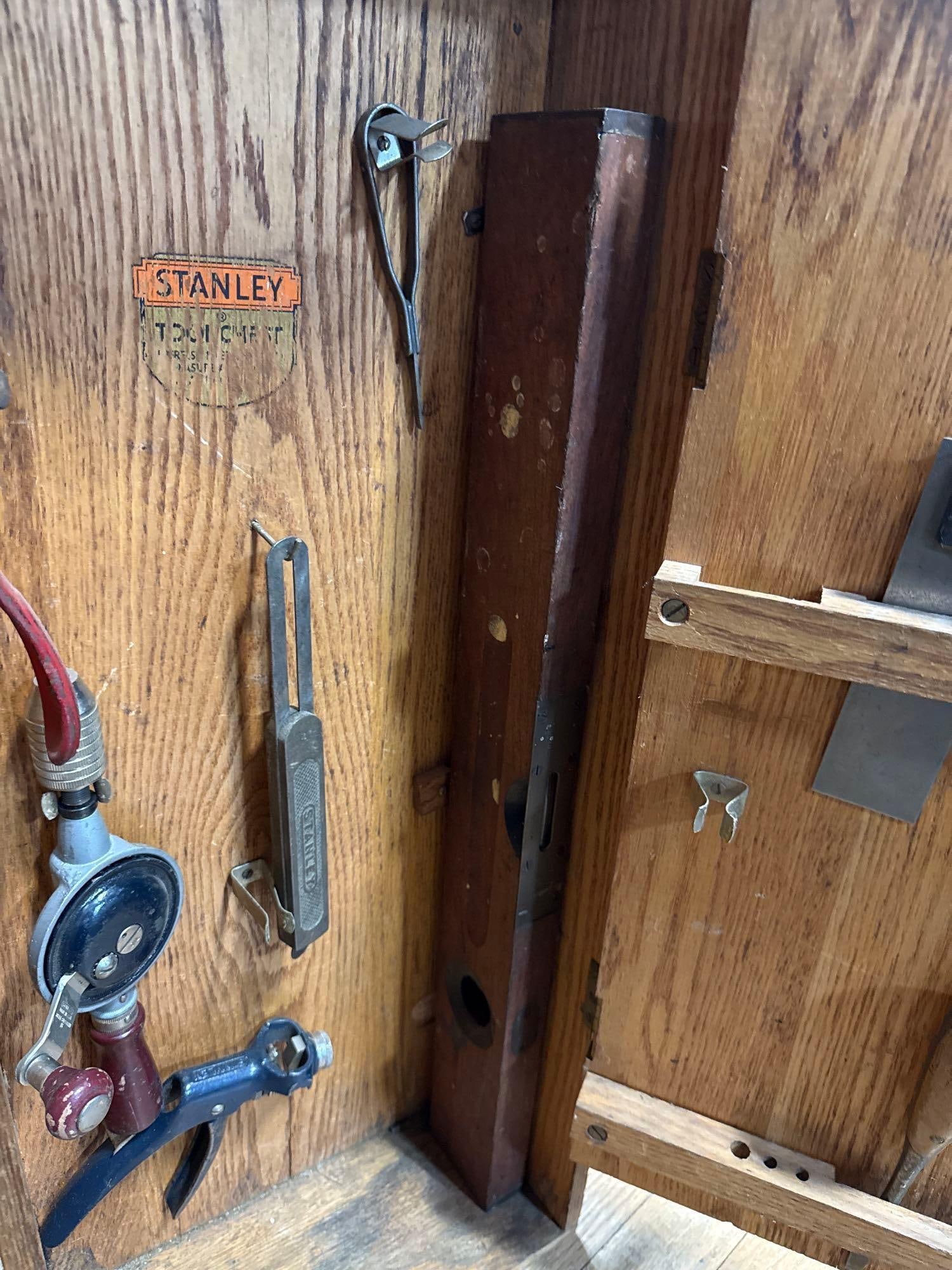 STANLEY DOVETAILED WORK BOX WITH TOOLS - 9