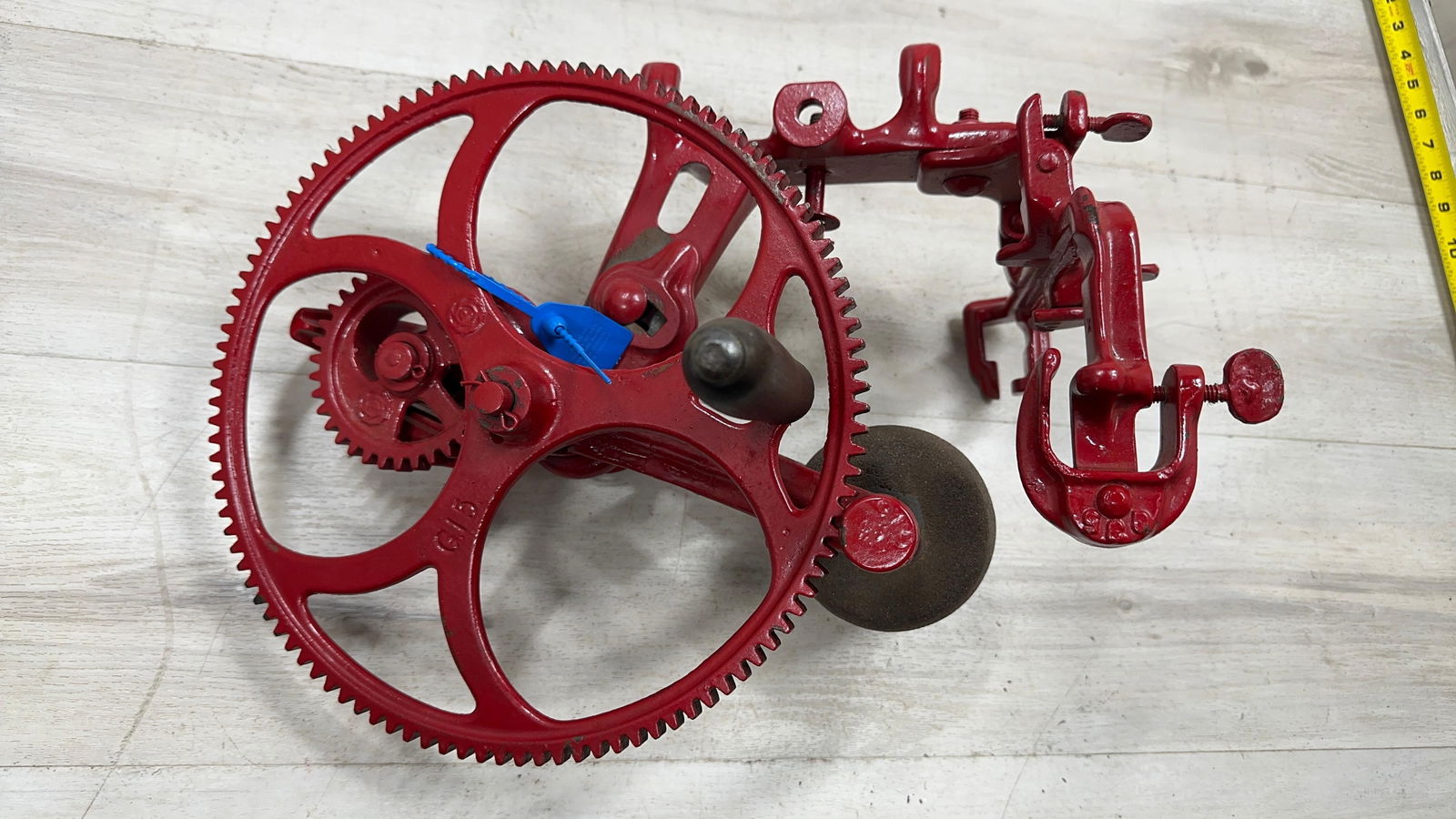 EARLY TOOL SHARPENER. REPURPOSED (1 of 12)