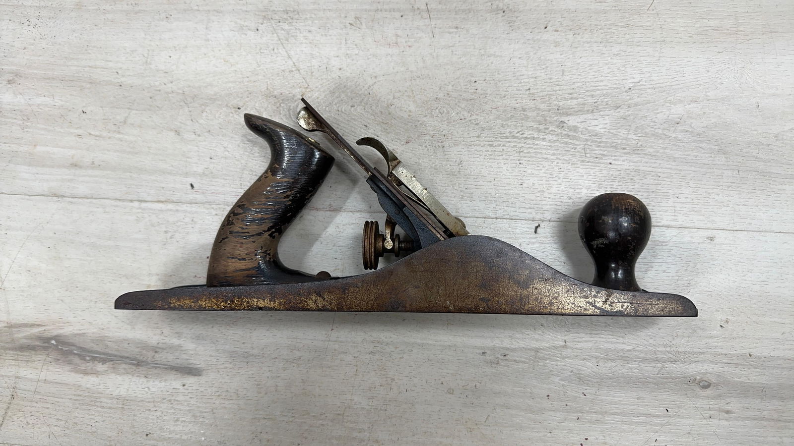 STANLEY BAILEY NO. 5 SMOOTH BOTTOM PLANE - 2