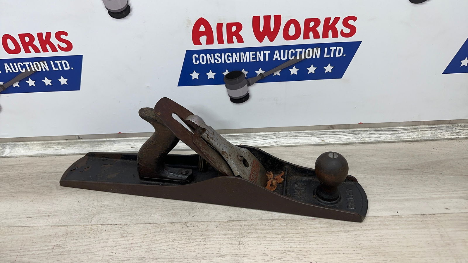 STANLEY BAILEY NO. 6 SMOOTH BOTTOM PLANE: Load-out Pick up for all online purchases for Antiques & collectibles is Monday, Tuesday, Wednesday, February 23rd, 24th, 25th At our shipper's location. We do offer shipping on all items