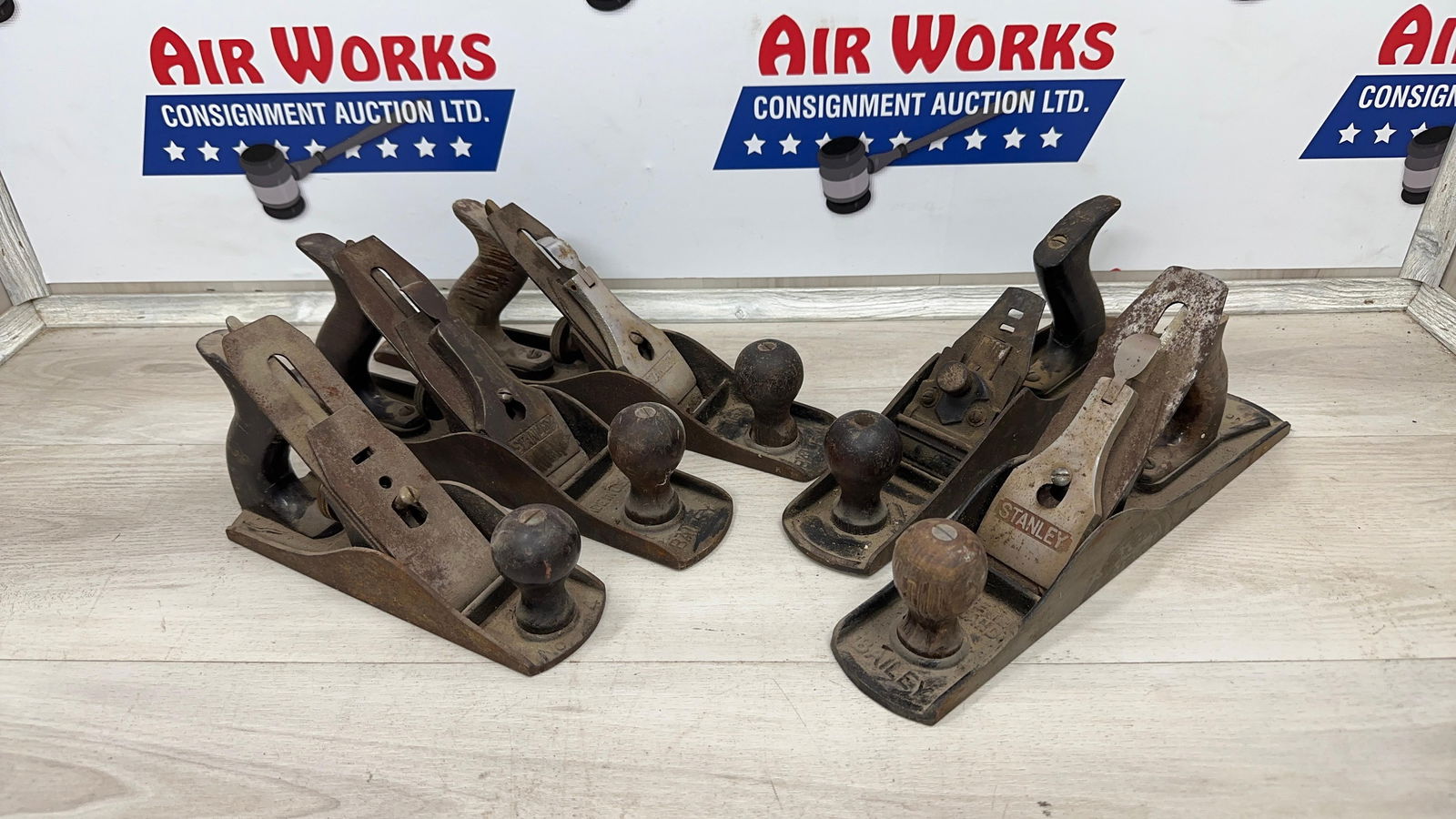ASSORTED STANLEY PLANES: Load-out Pick up for all online purchases for Antiques & collectibles is Monday, Tuesday, Wednesday, February 23rd, 24th, 25th At our shipper's location. We do offer shipping on all items shippabl