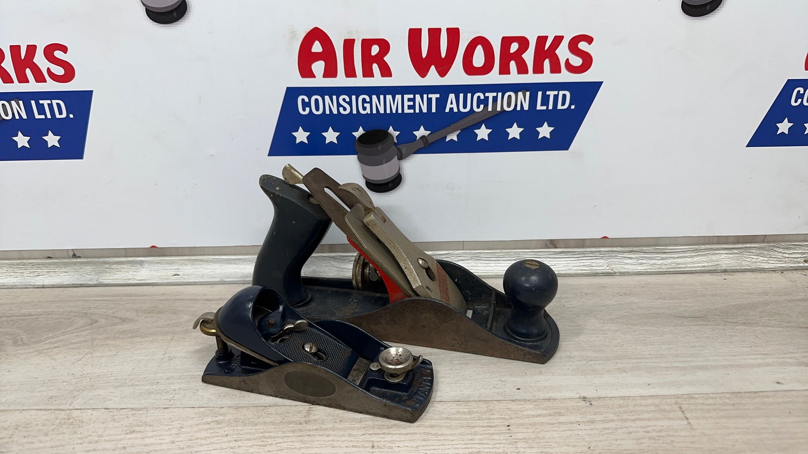 2 STANLEY PLANES: Load-out Pick up for all online purchases for Antiques & collectibles is Monday, Tuesday, Wednesday, February 23rd, 24th, 25th At our shipper's location. We do offer shipping on all items