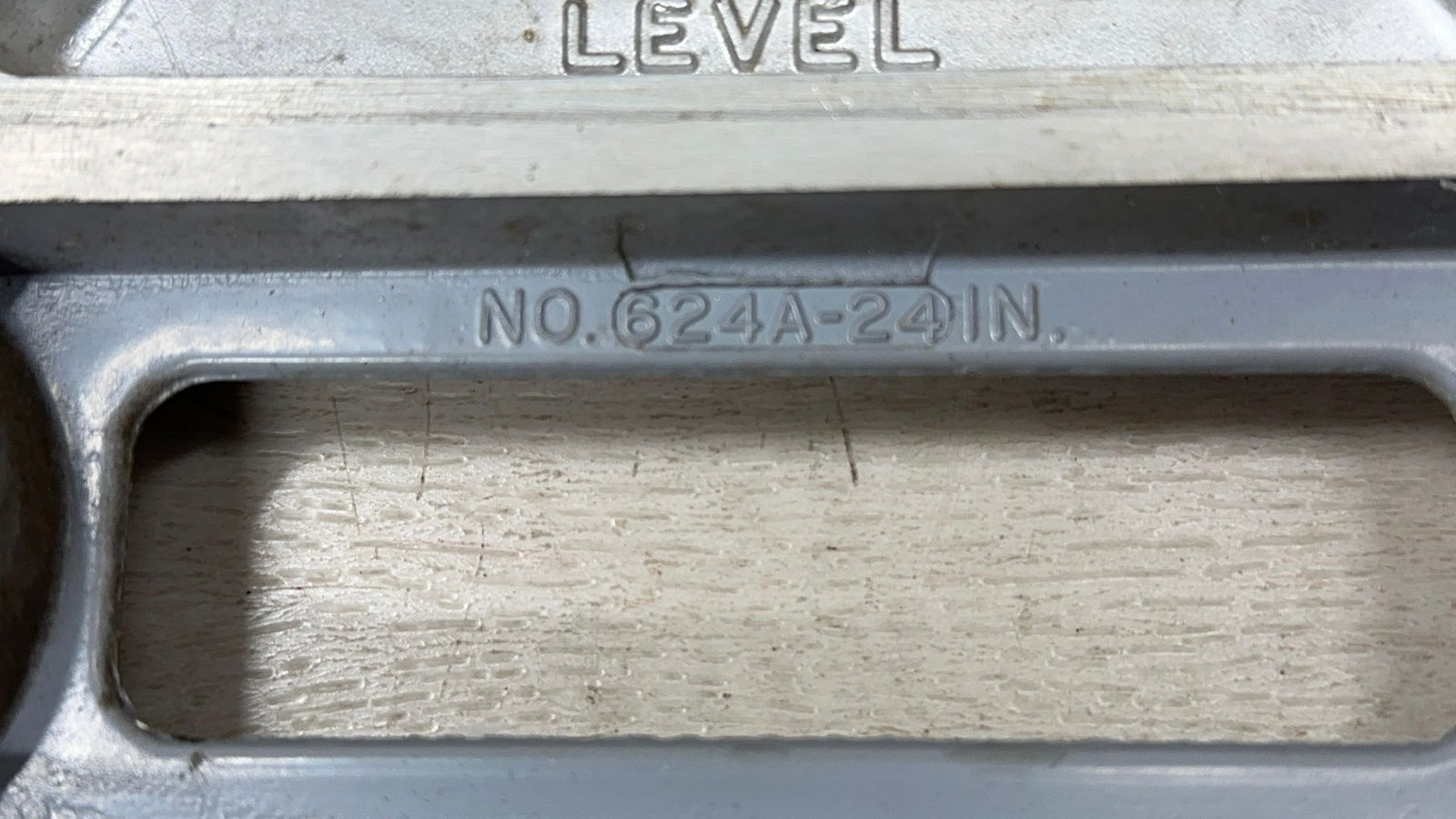 3 ALUMINUM LEVELS - 5
