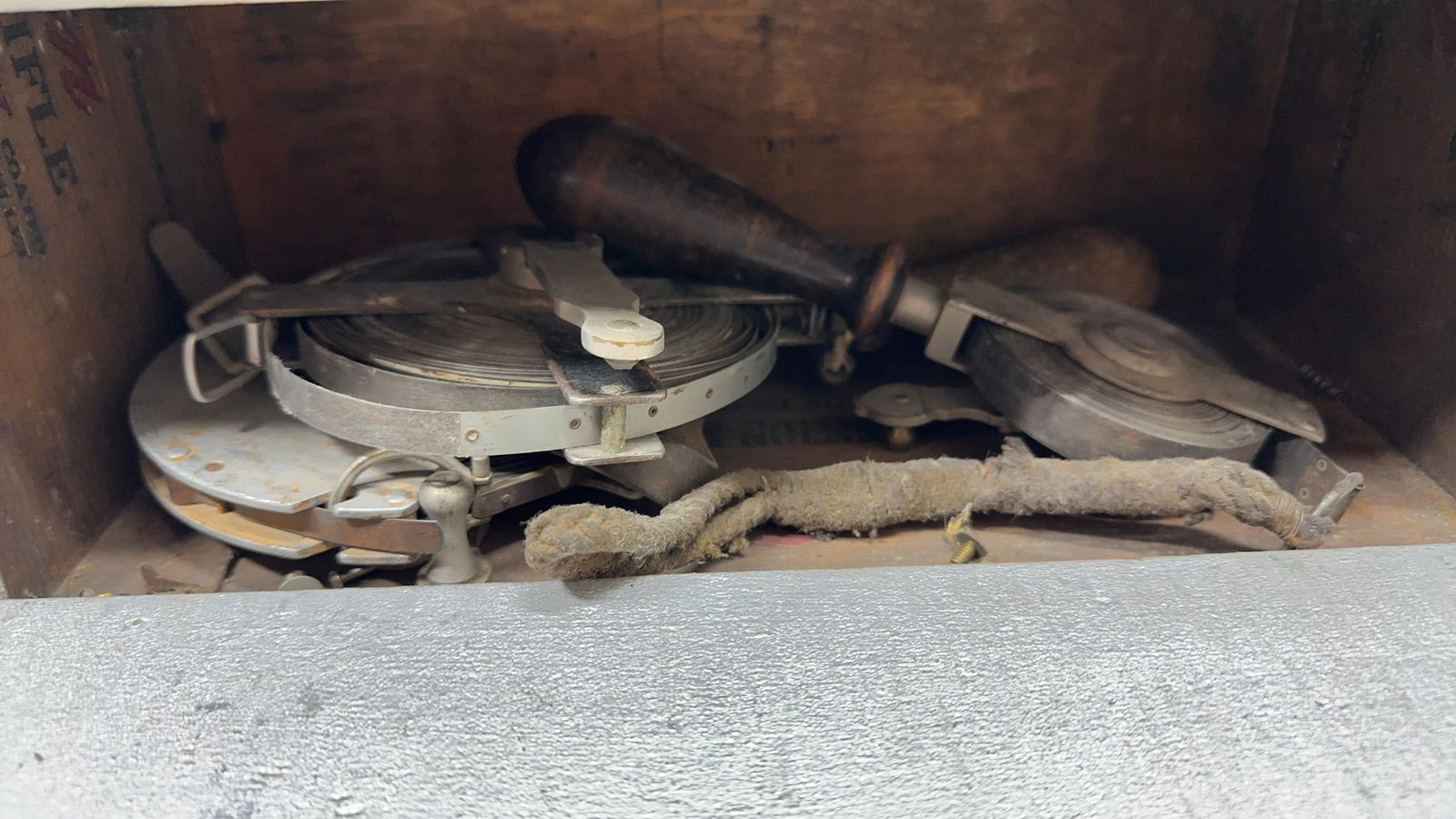 PRIMITIVE TOOL BOX WITH PRIMITIVE TOOLS - 8