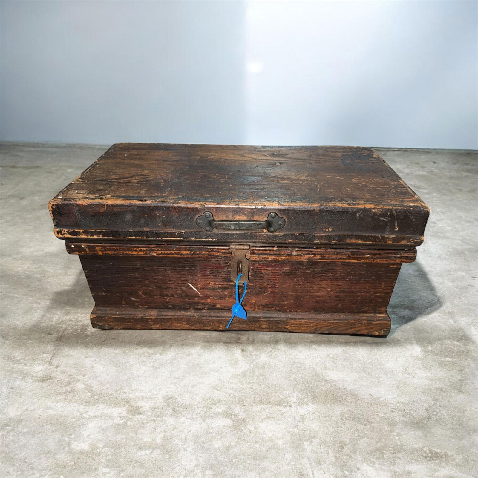 BOX LOADED WITH GOOD EARLY TOOLS (1 of 14)