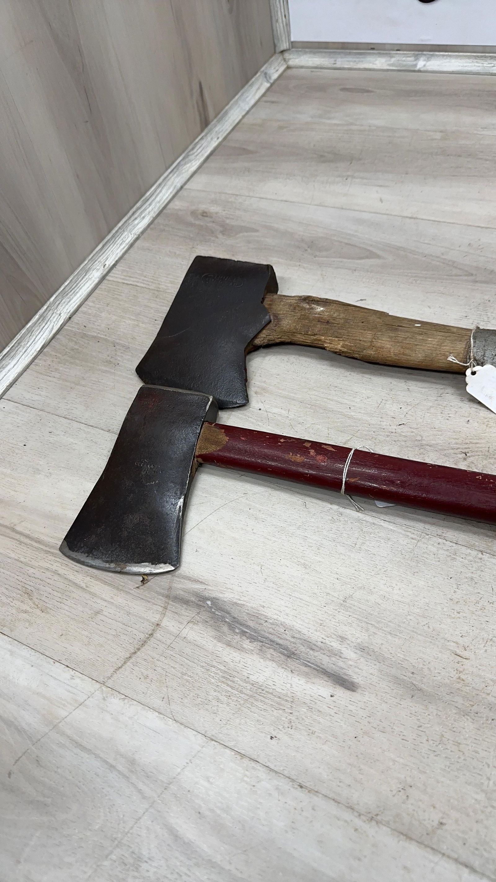 TRUE AMERICAN AND UNMARKED SINGLE BIT AXES: Load-out Pick up for all online purchases for Antiques & collectibles is Monday, Tuesday, Wednesday, February 23rd, 24th, 25th At our shipper's location. We do offer shipping on all items shippabl