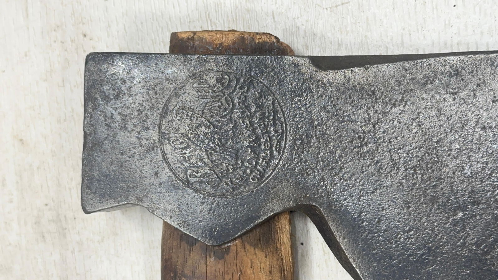 BLACK RAVEN AXE. RARE! - 4