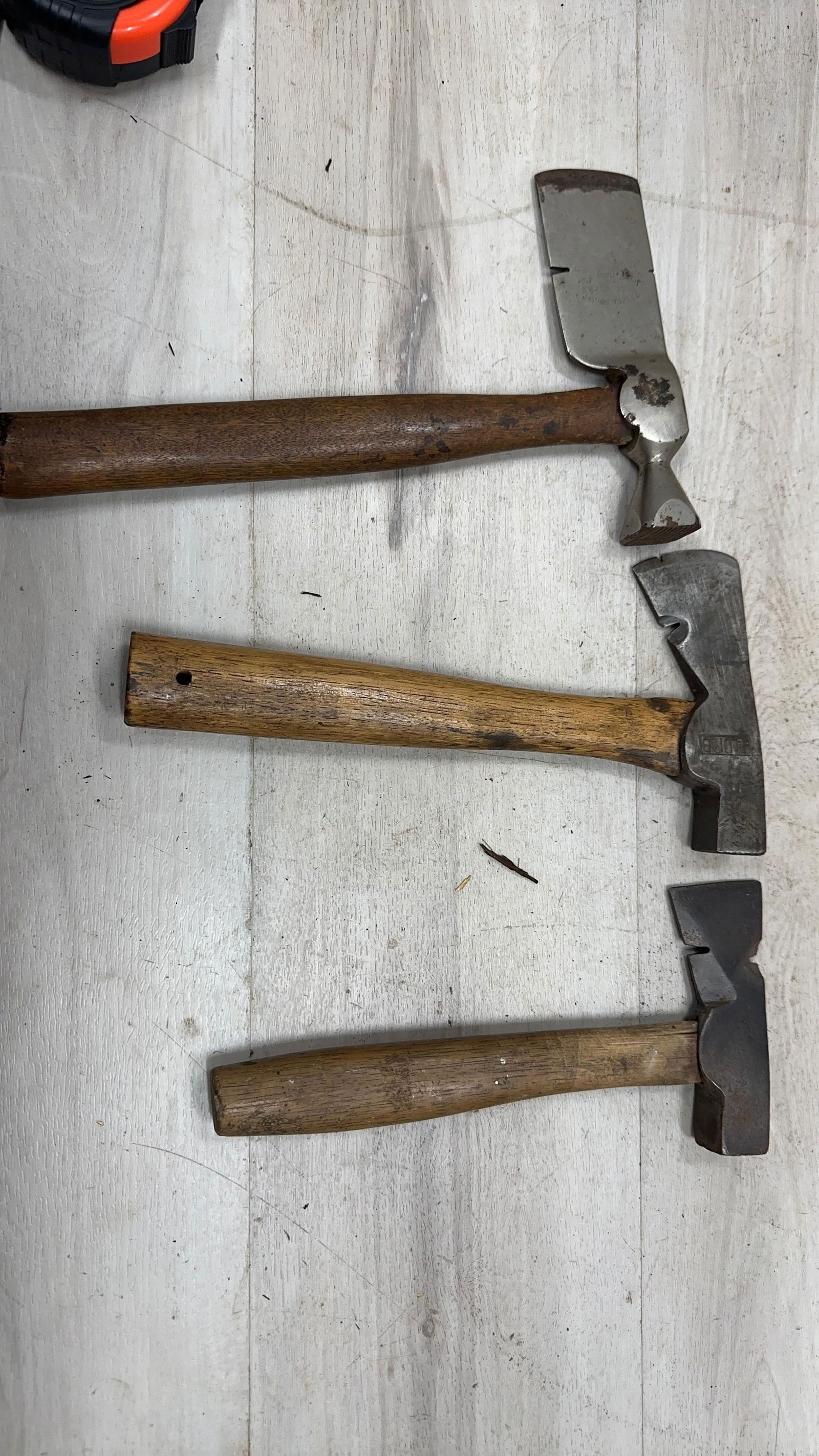 3 CARPENTERS HATCHETS. GERMANTOWN AND PLUMB (1 of 10)