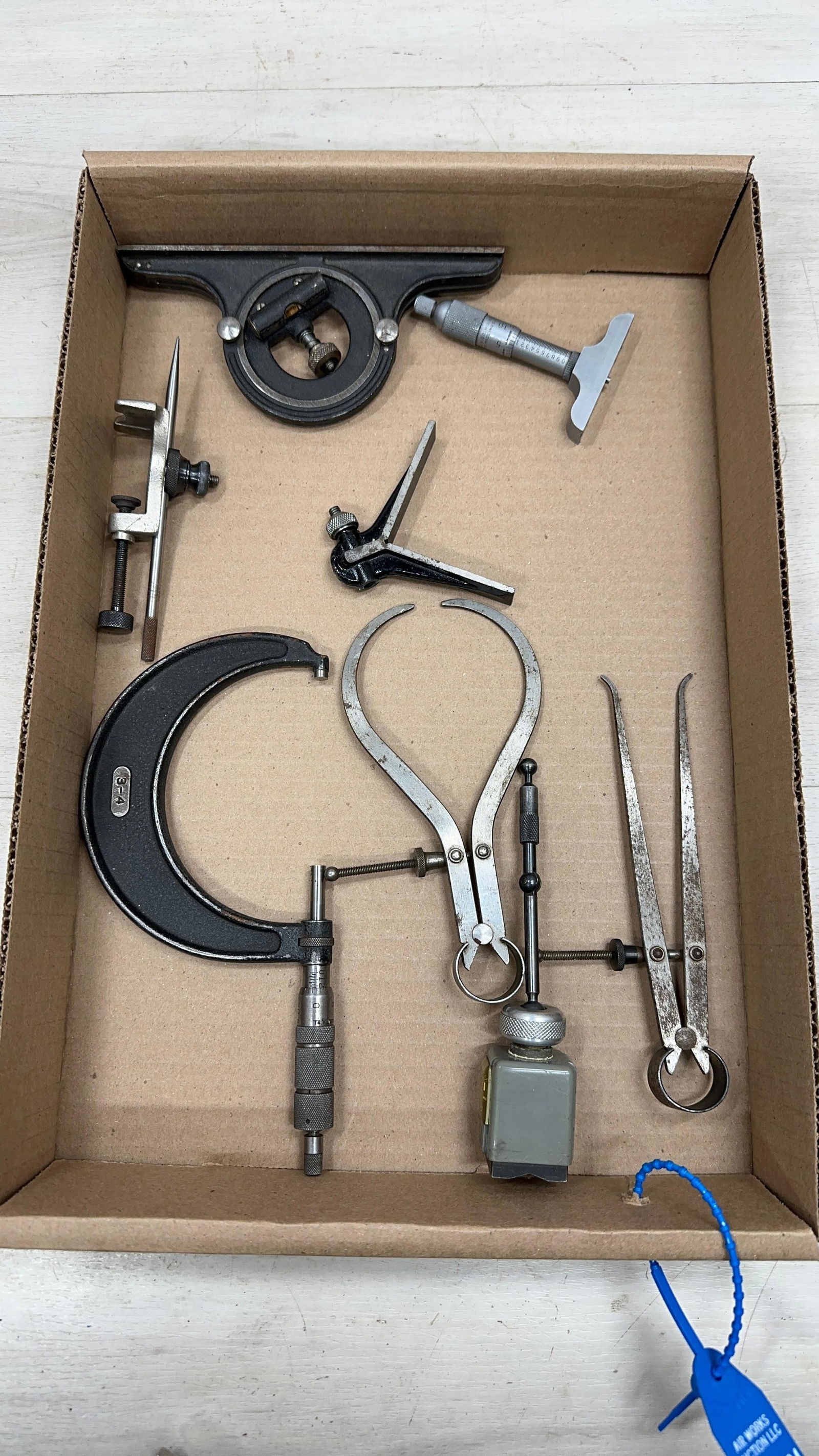 MICROMETERS AND MACHINING CALIPERS (1 of 5)