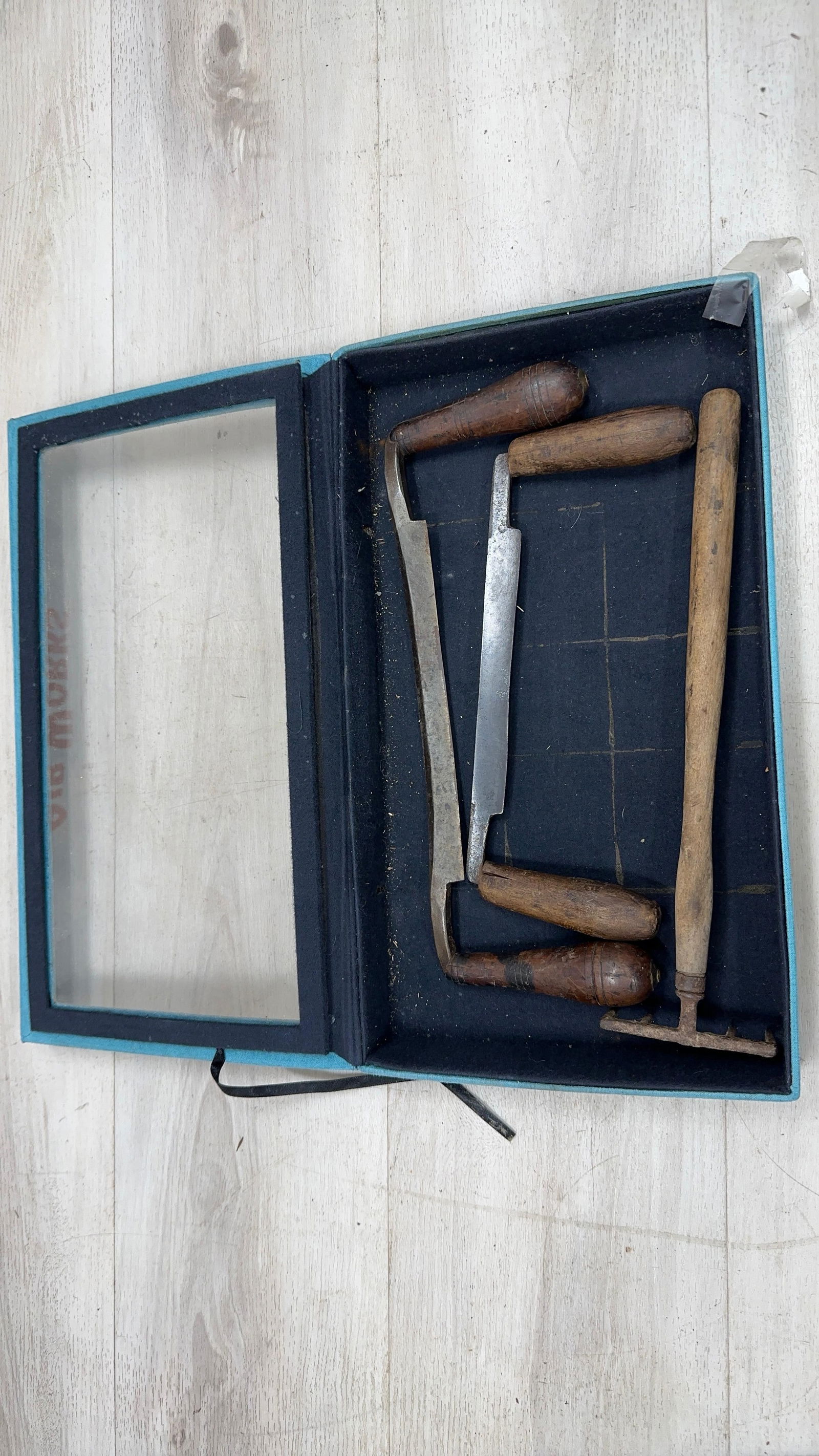 PAIR OF VINTAGE DRAW KNIVES AND MINI RAKE: Load-out Pick up for all online purchases for Antiques & collectibles is Monday, Tuesday, Wednesday, February 23rd, 24th, 25th At our shipper's location. We do offer shipping on all items