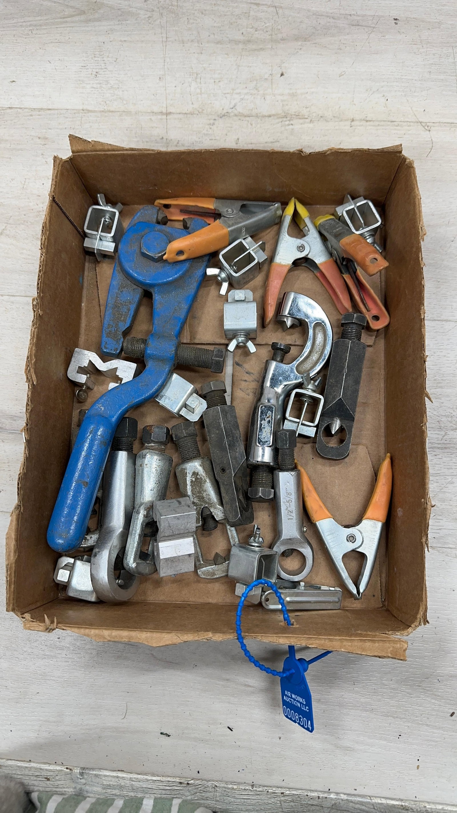 ASSORTED MILLING CLAMPS (1 of 6)