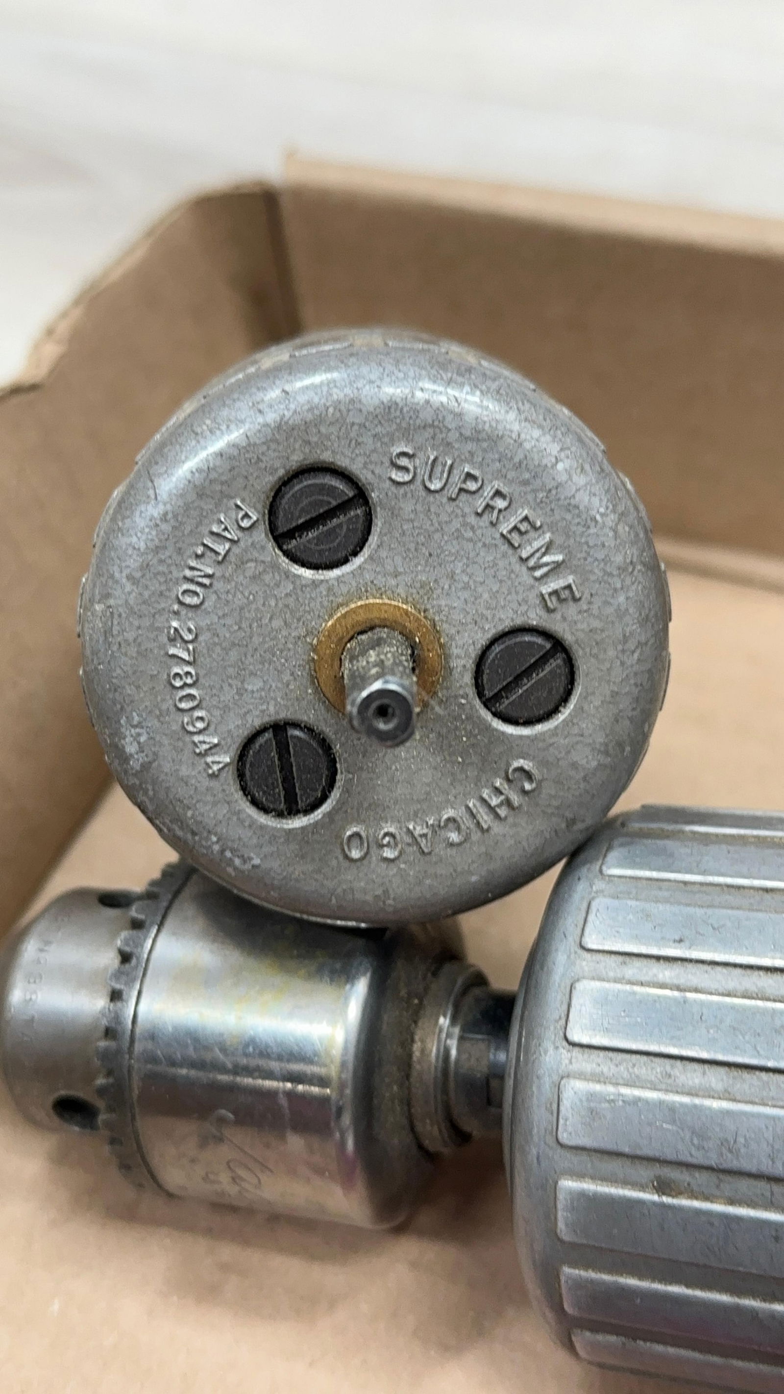 DRILL CHUCKS AND BIT EXTENSIONS - 5